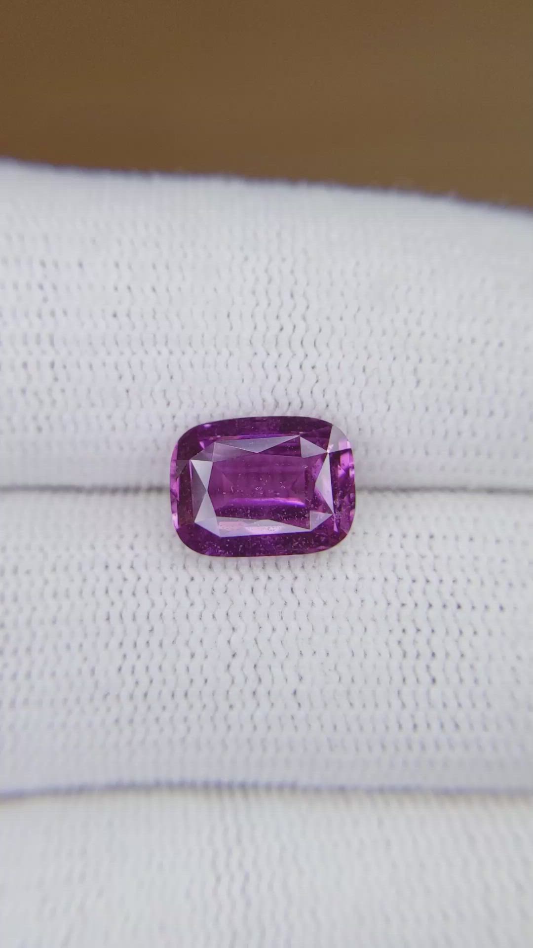 3.50 Ct. Pinkish Purple Sapphire from Madagascar Size Video