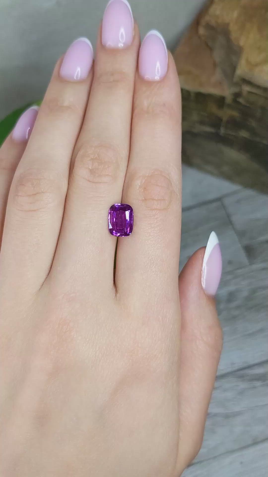 3.50 Ct. Pinkish Purple Sapphire from Madagascar Size Video