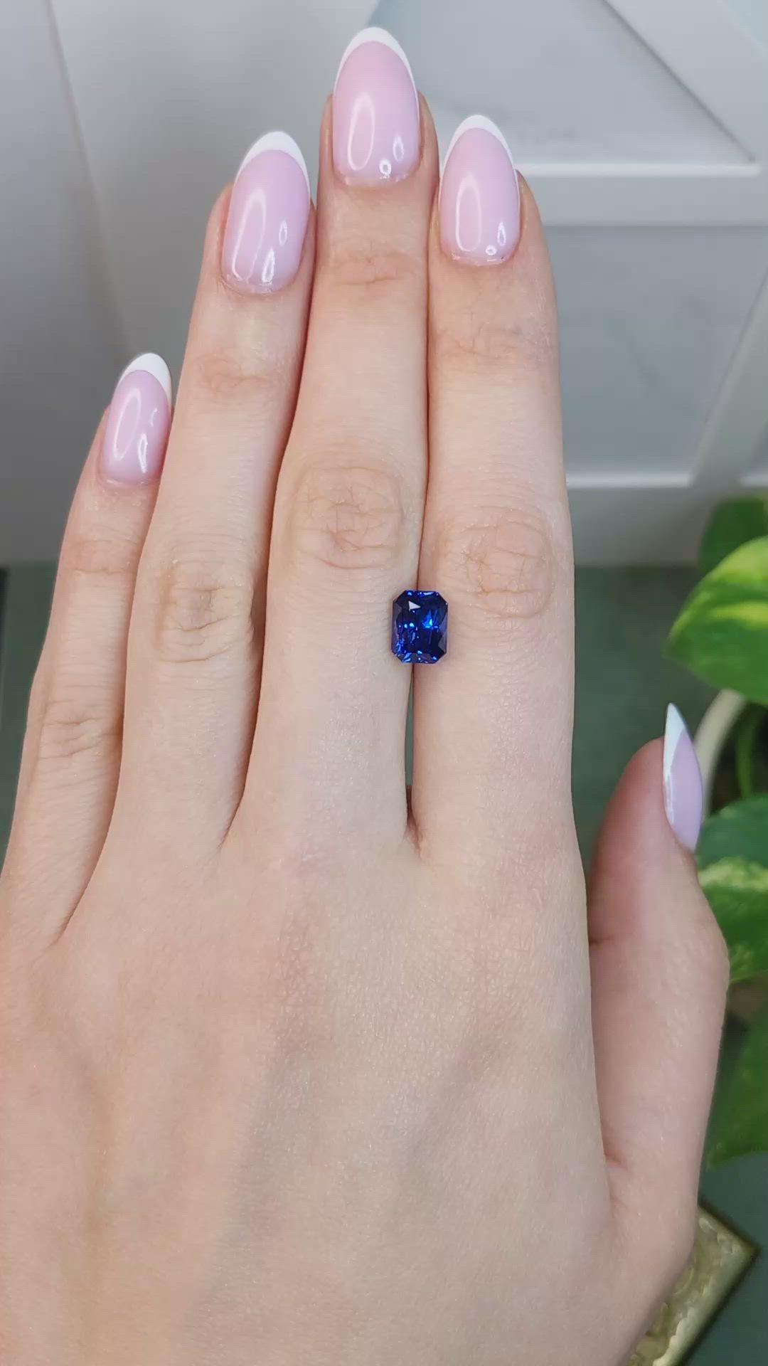 3.10 Ct. Blue Sapphire from Ceylon (Sri Lanka) Size Video