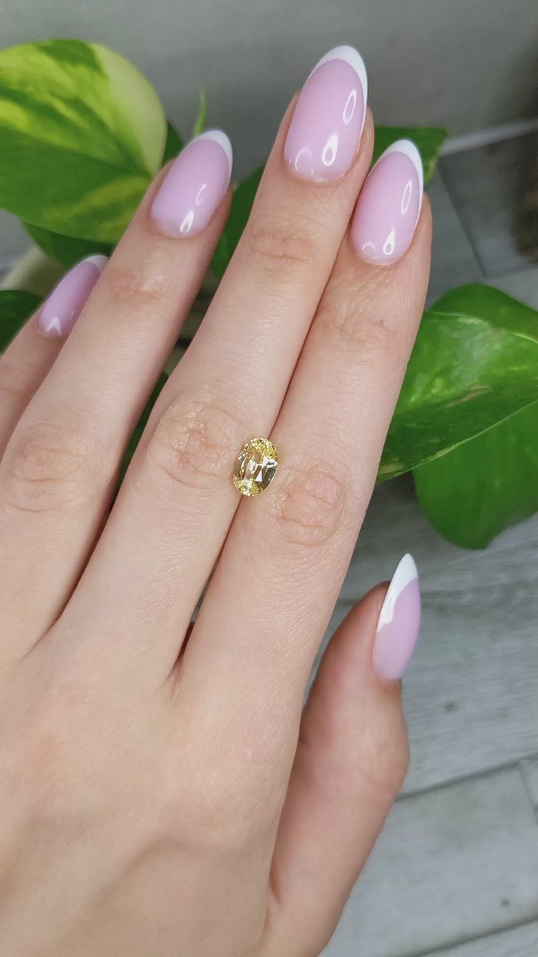 2.09 Ct. Yellow Sapphire from Ceylon (Sri Lanka) Size Video