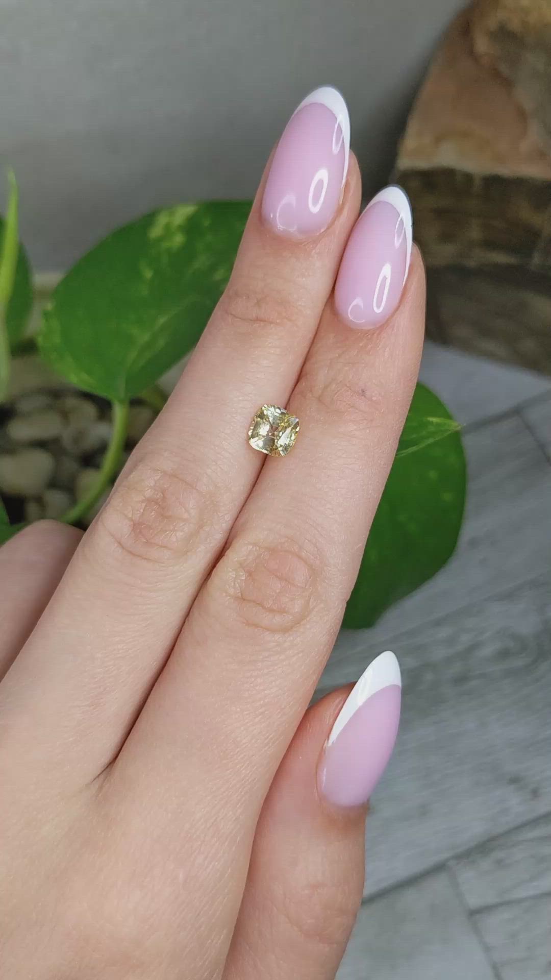 1.41 Ct. Greenish Yellow Sapphire from Ceylon (Sri Lanka) Size Video
