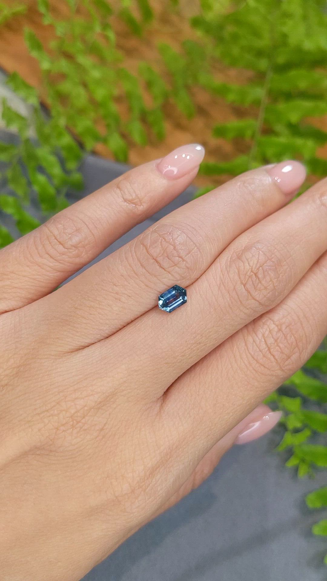 0.82 Ct. Greenish Blue Sapphire from Montana Size Video