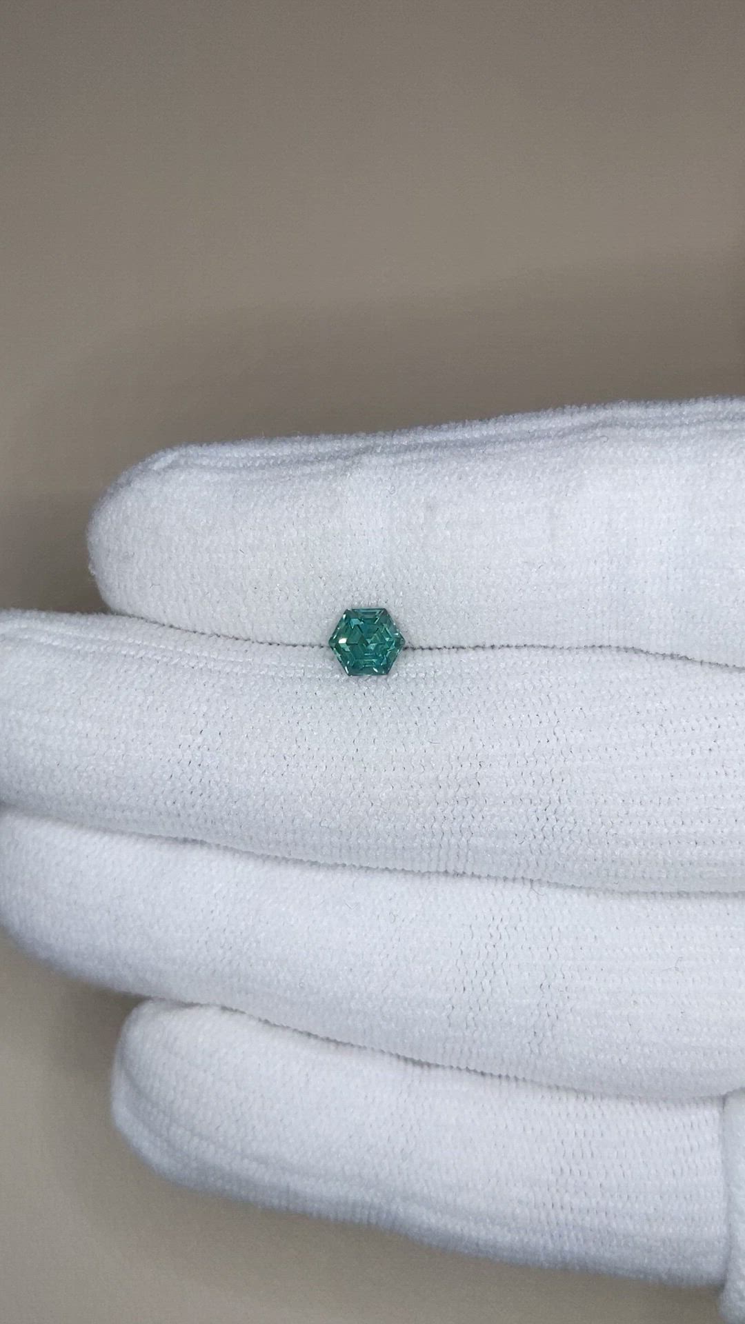 0.89 Ct. Bluish Green Sapphire from Montana Size Video