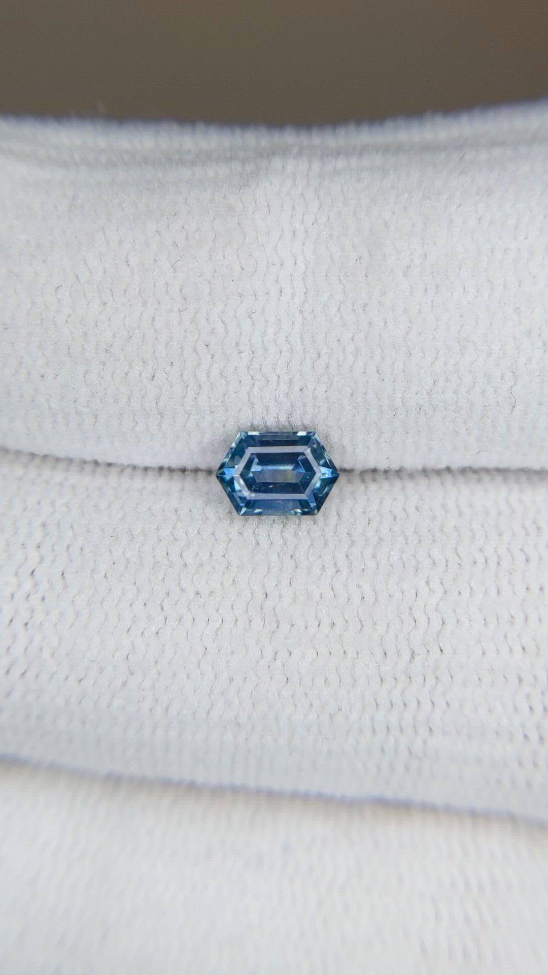 0.82 Ct. Greenish Blue Sapphire from Montana Size Video