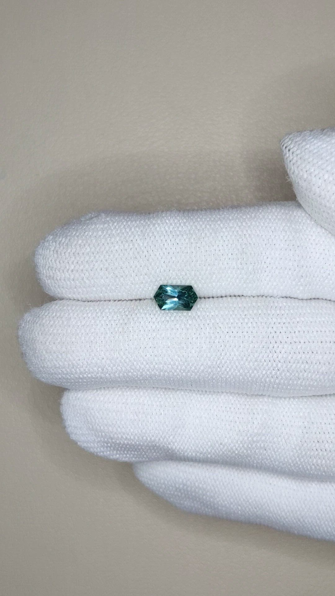 0.81 Ct. Bluish Green Sapphire from Montana Size Video