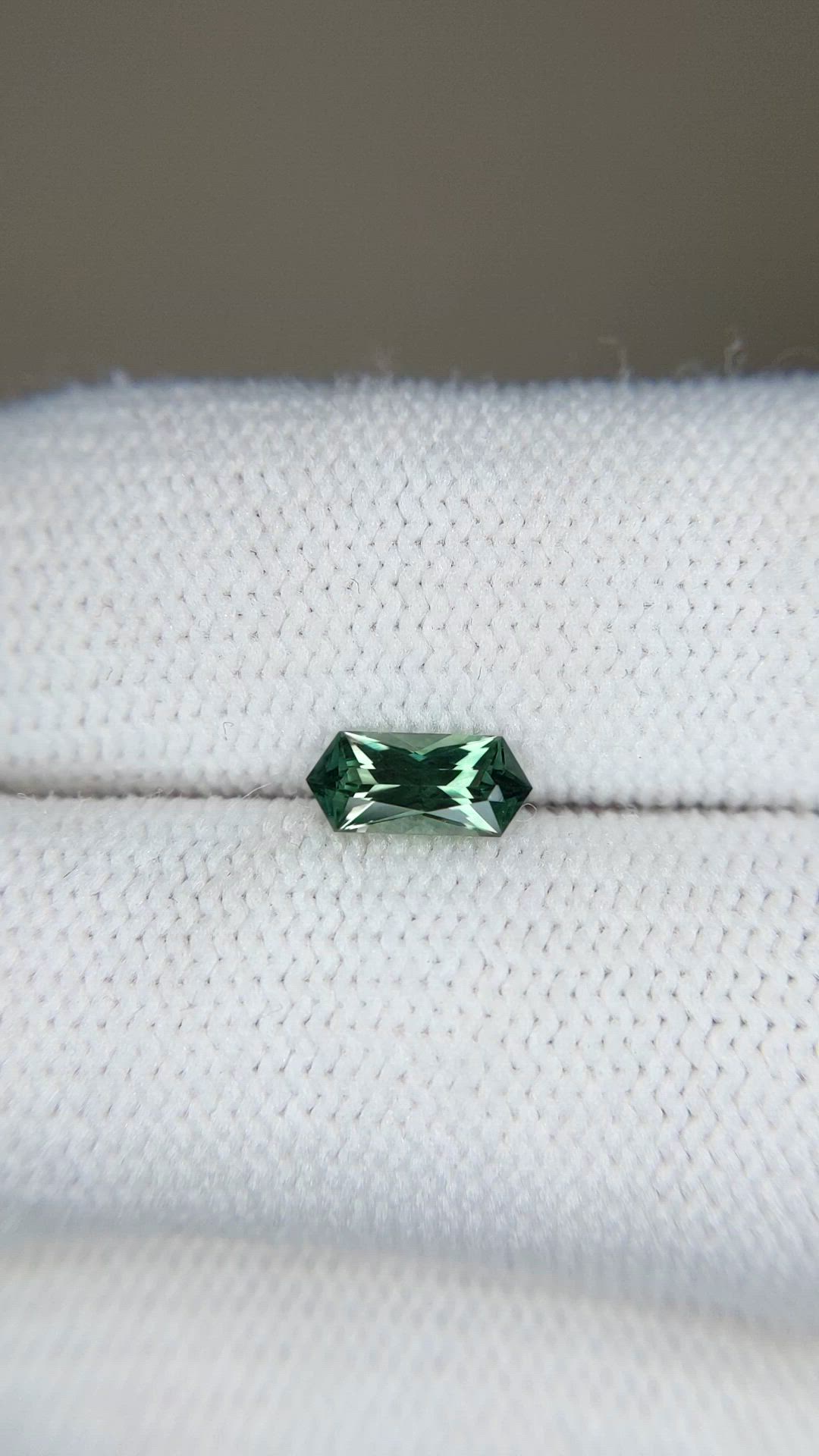 0.71 Ct. Bluish Green Sapphire from Montana Size Video