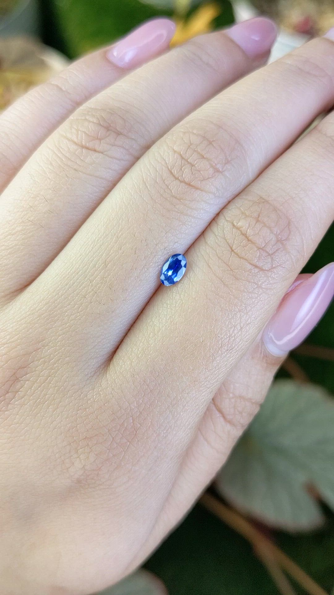 0.39 Ct. Blue Sapphire from Ceylon (Sri Lanka) Size Video
