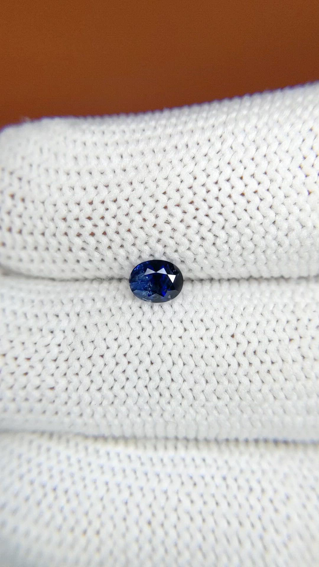 0.51 Ct. Blue Sapphire from Ceylon (Sri Lanka) Size Video