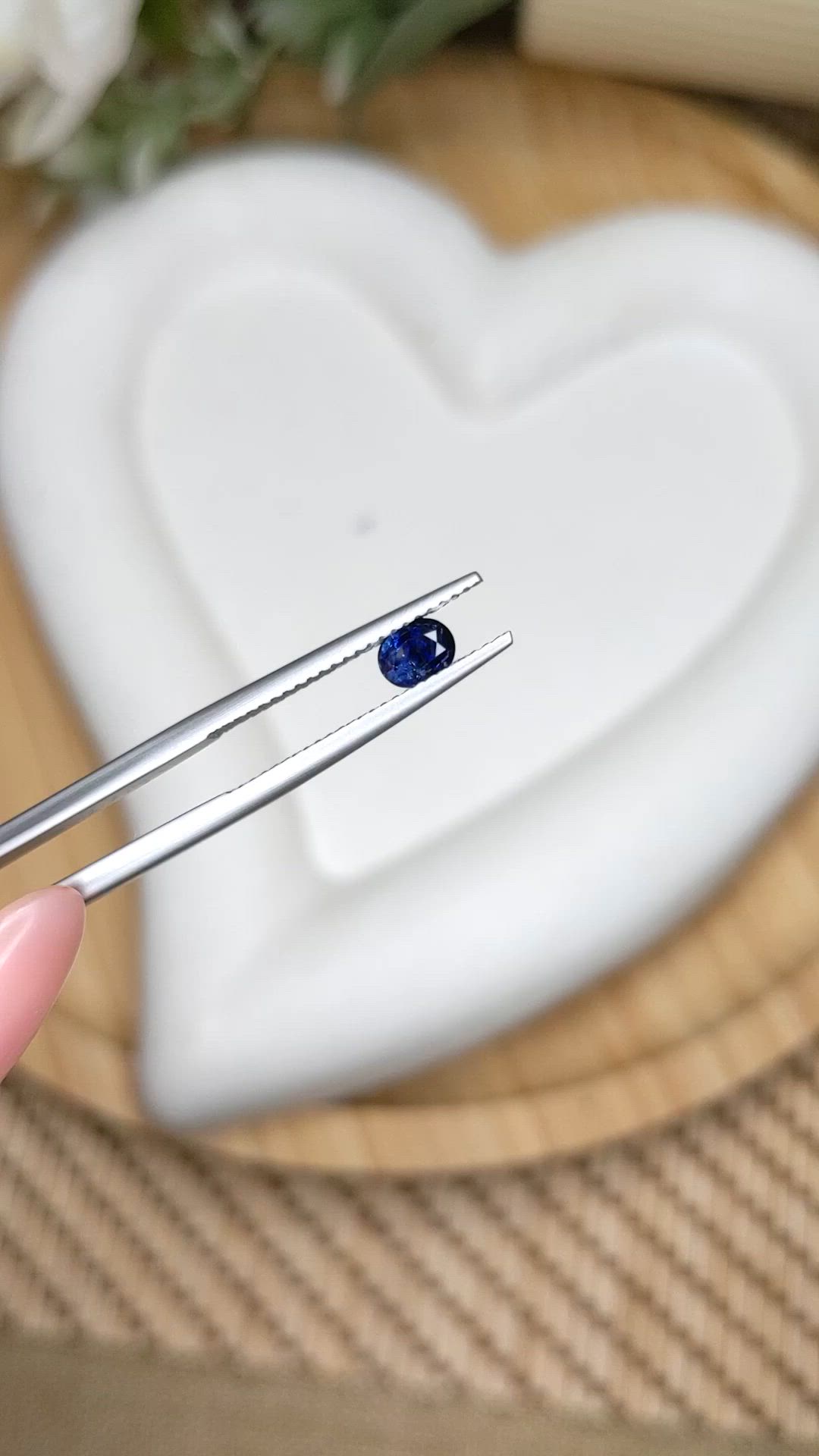 0.51 Ct. Blue Sapphire from Ceylon (Sri Lanka) Size Video