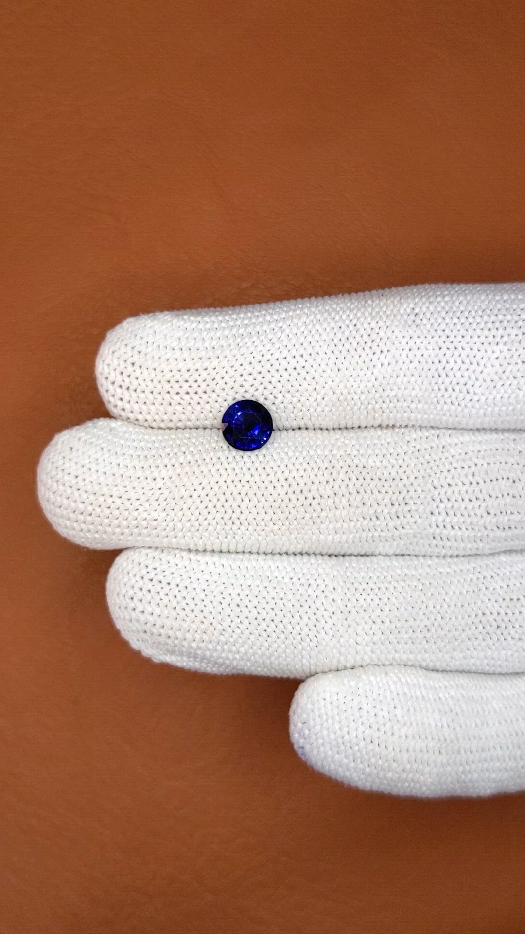 1.12 Ct. Blue Sapphire from Ceylon (Sri Lanka) Size Video