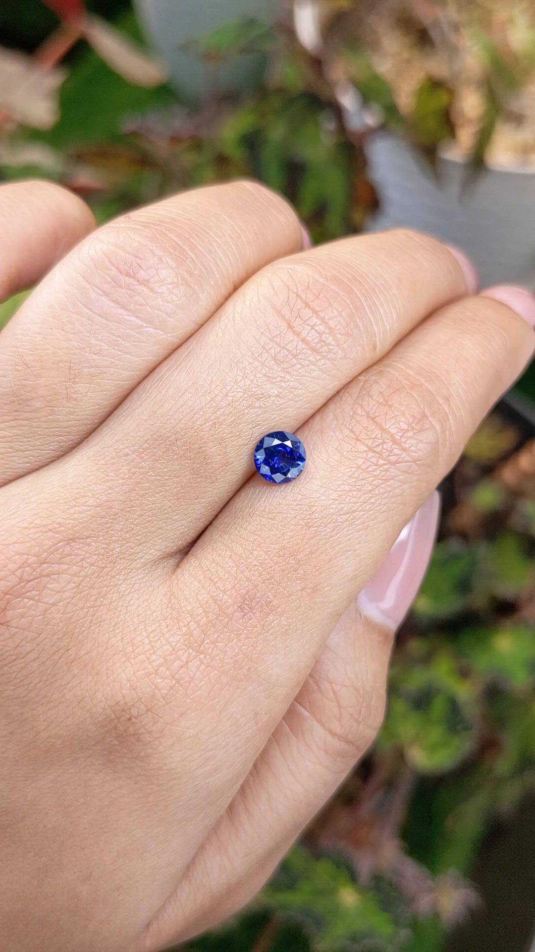 0.95 Ct. Blue Sapphire from Ceylon (Sri Lanka) Size Video