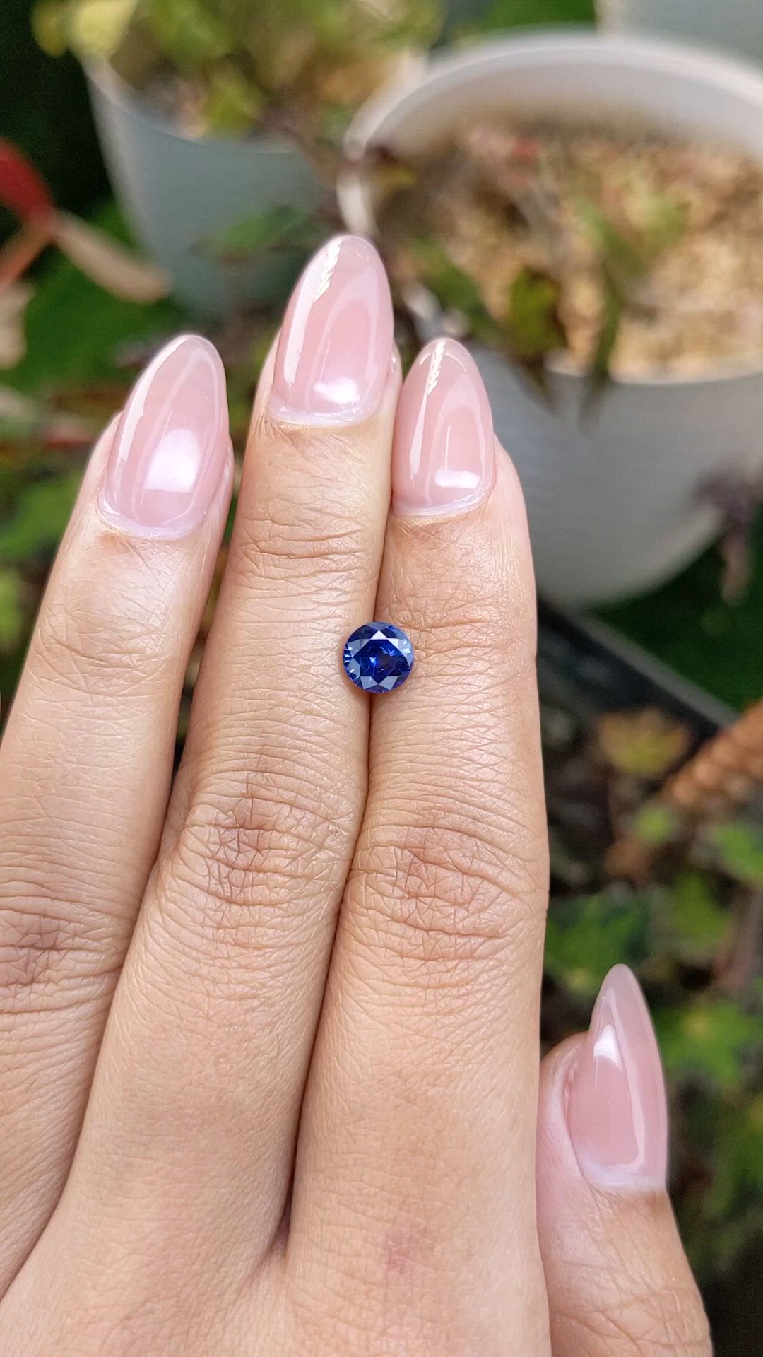 0.95 Ct. Blue Sapphire from Ceylon (Sri Lanka) Size Video