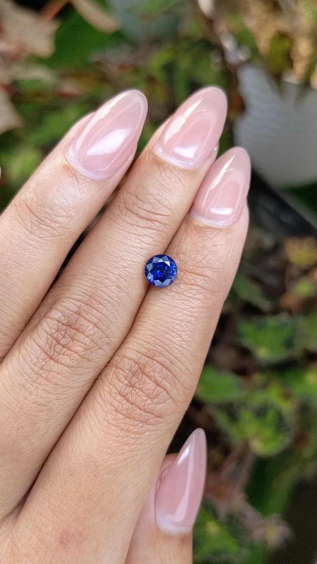 0.95 Ct. Blue Sapphire from Ceylon (Sri Lanka) Size Video