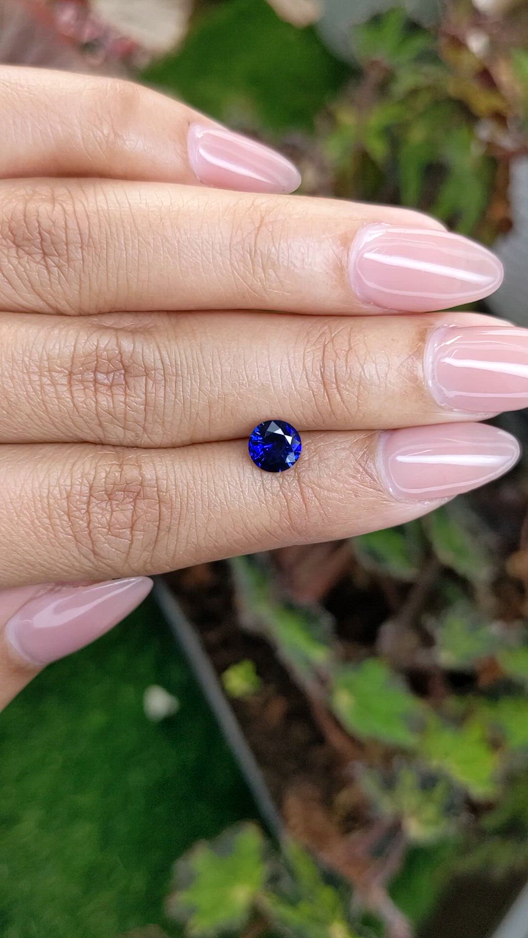 1.09 Ct. Blue Sapphire from Ceylon (Sri Lanka) Size Video