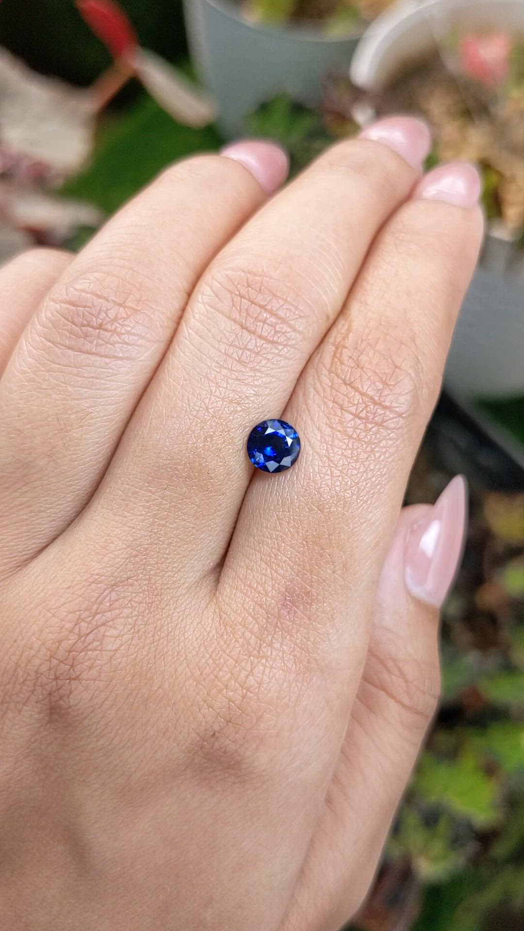 1.09 Ct. Blue Sapphire from Ceylon (Sri Lanka) Size Video