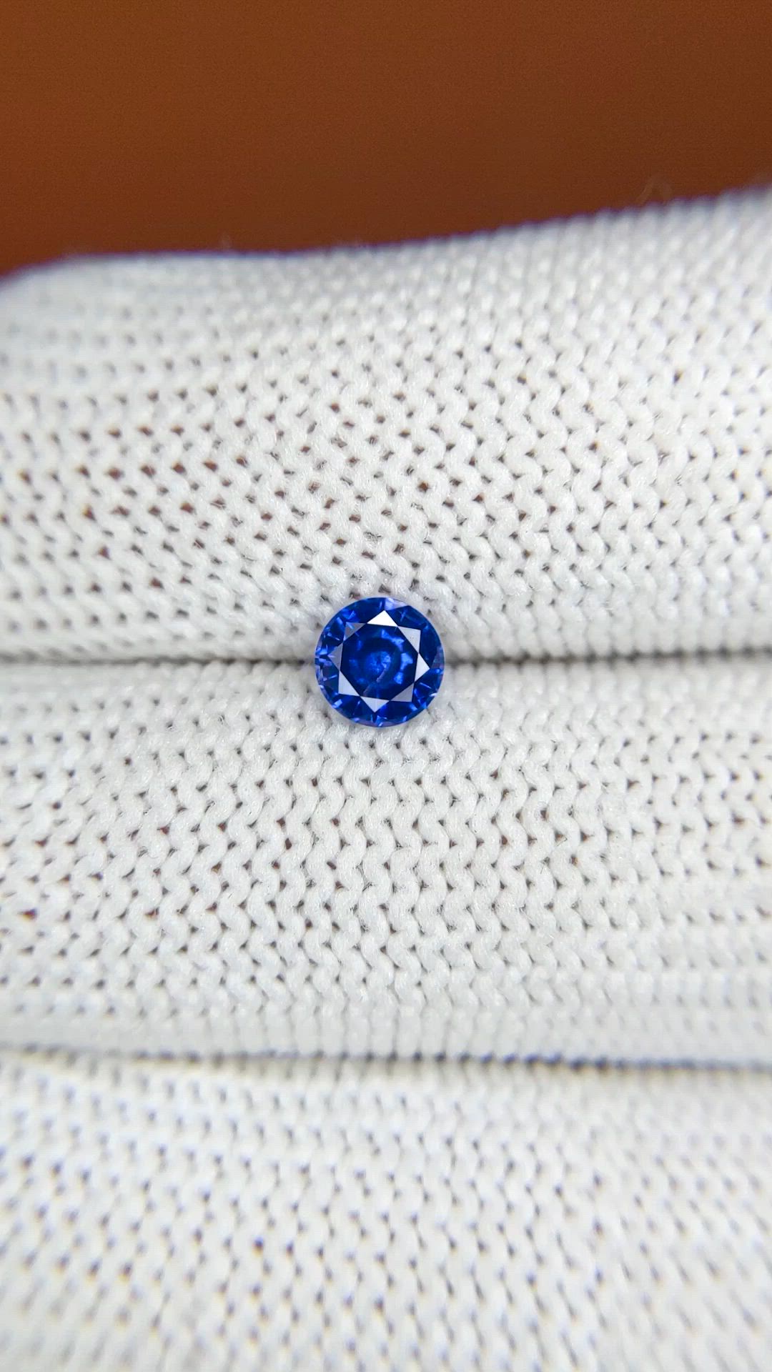0.59 Ct. Blue Sapphire from Ceylon (Sri Lanka) Size Video