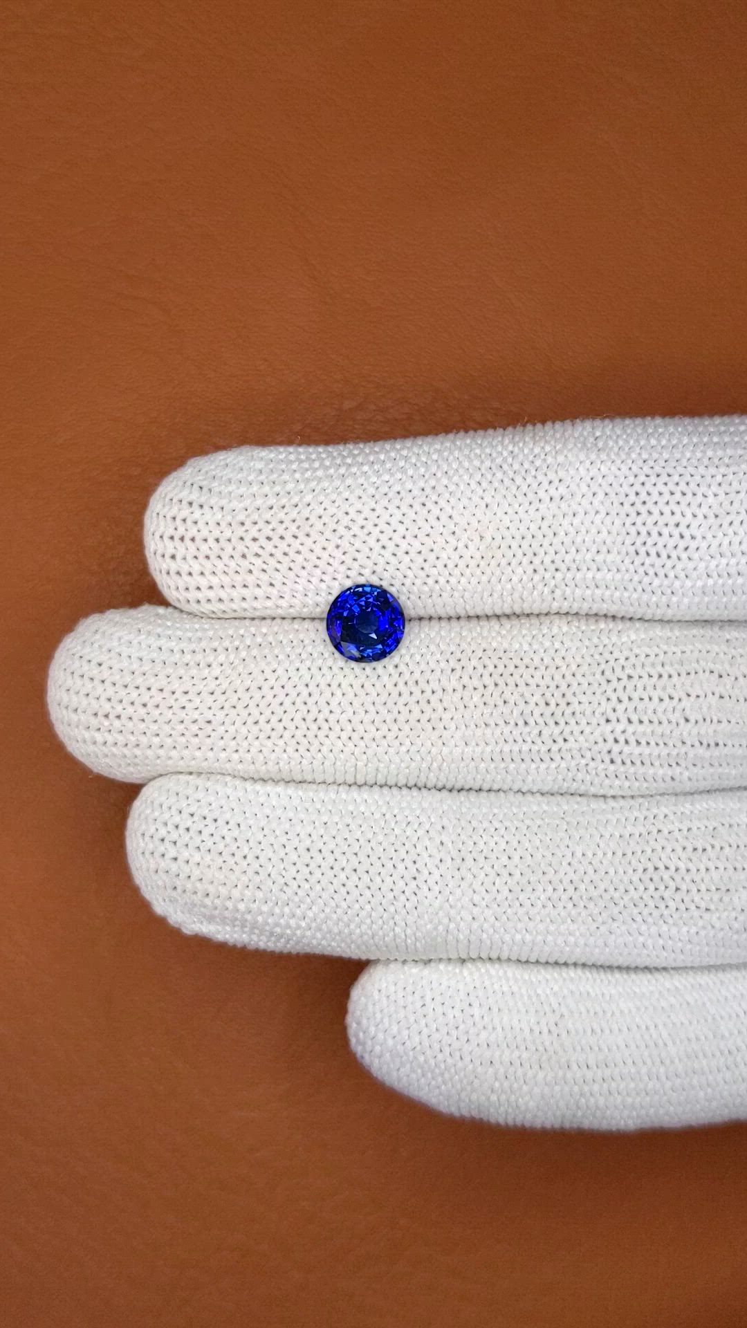 1.60 Ct. Blue Sapphire from Ceylon (Sri Lanka) Size Video
