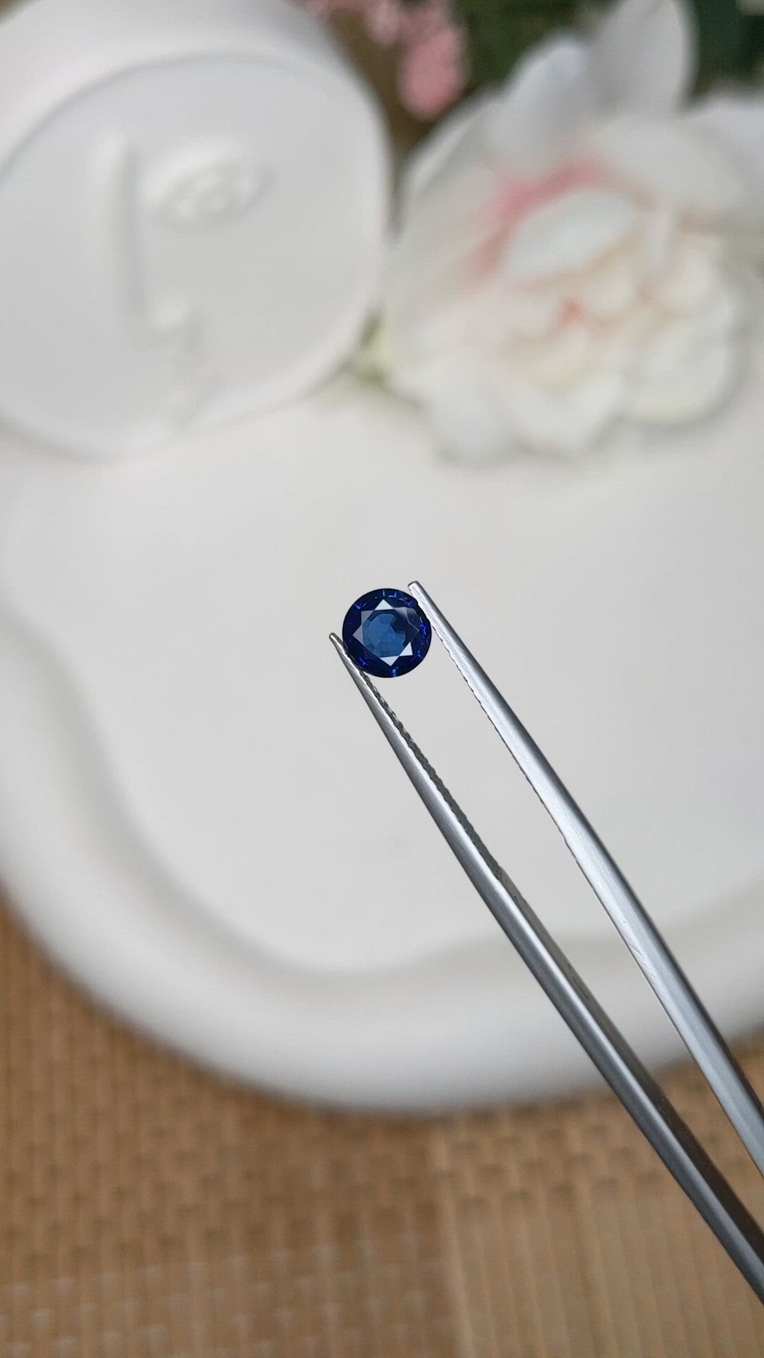0.69 Ct. Blue Sapphire from Ceylon (Sri Lanka) Size Video