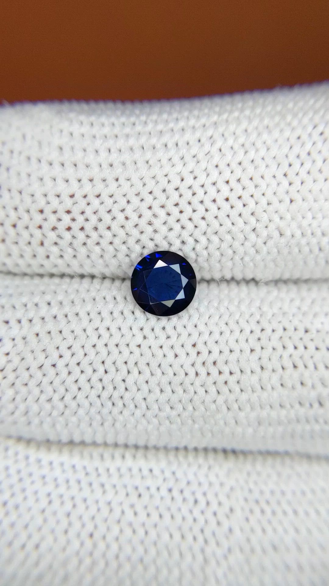 0.69 Ct. Blue Sapphire from Ceylon (Sri Lanka) Size Video