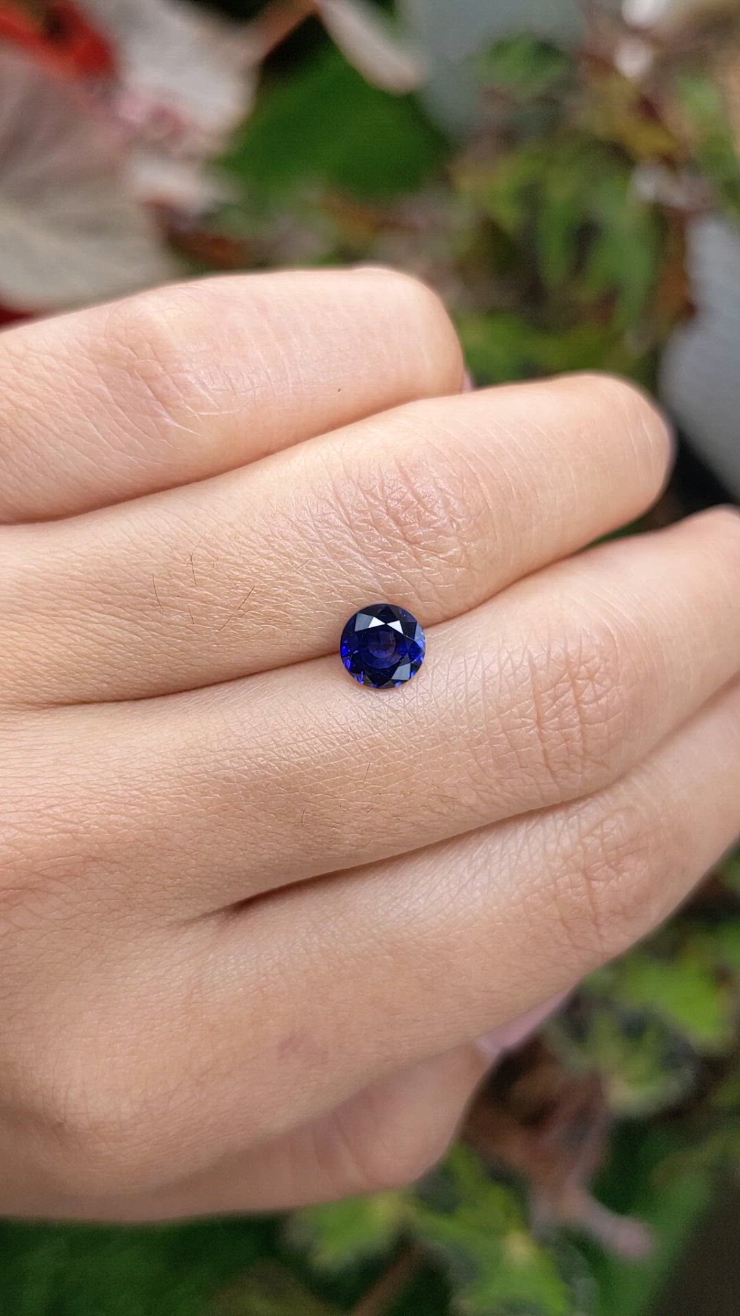1.10 Ct. Blue Sapphire from Ceylon (Sri Lanka) Size Video