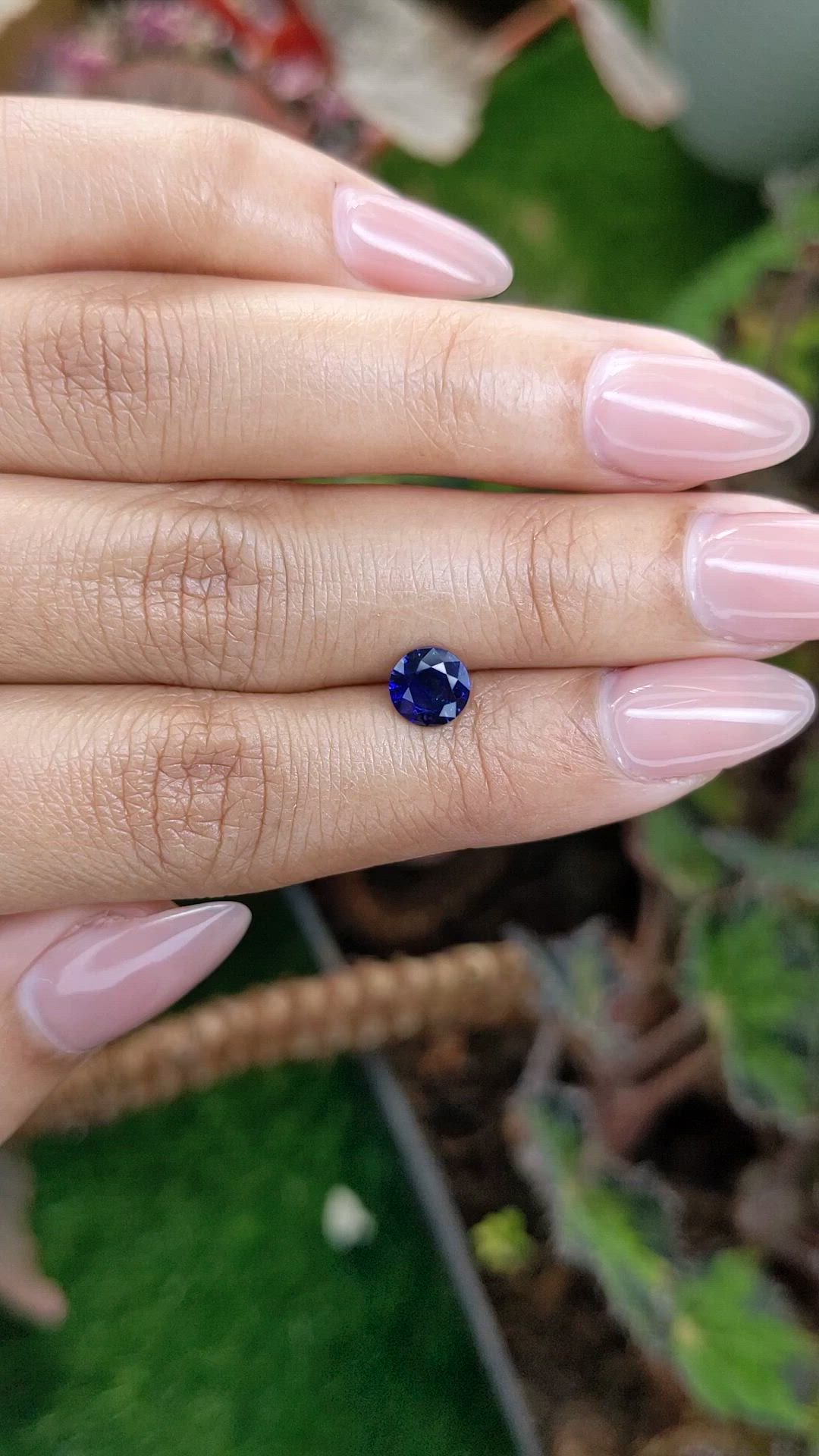 0.95 Ct. Blue Sapphire from Ceylon (Sri Lanka) Size Video