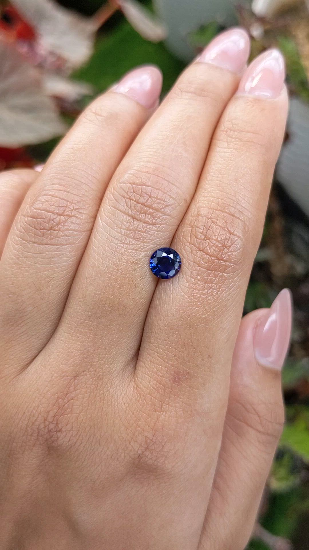 0.95 Ct. Blue Sapphire from Ceylon (Sri Lanka) Size Video