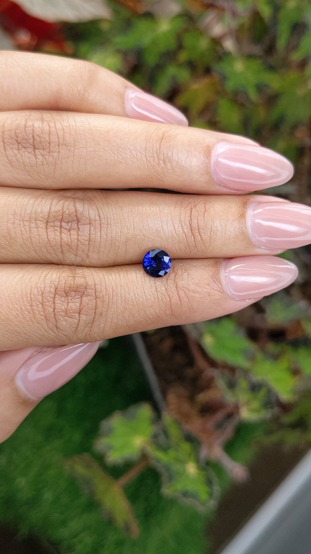 0.95 Ct. Blue Sapphire from Ceylon (Sri Lanka) Size Video