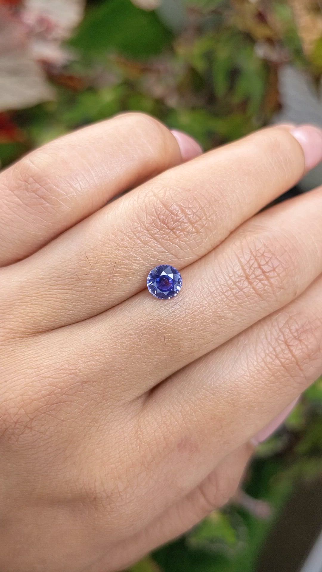 1.04 Ct. Purplish Blue Sapphire from Ceylon (Sri Lanka) Size Video