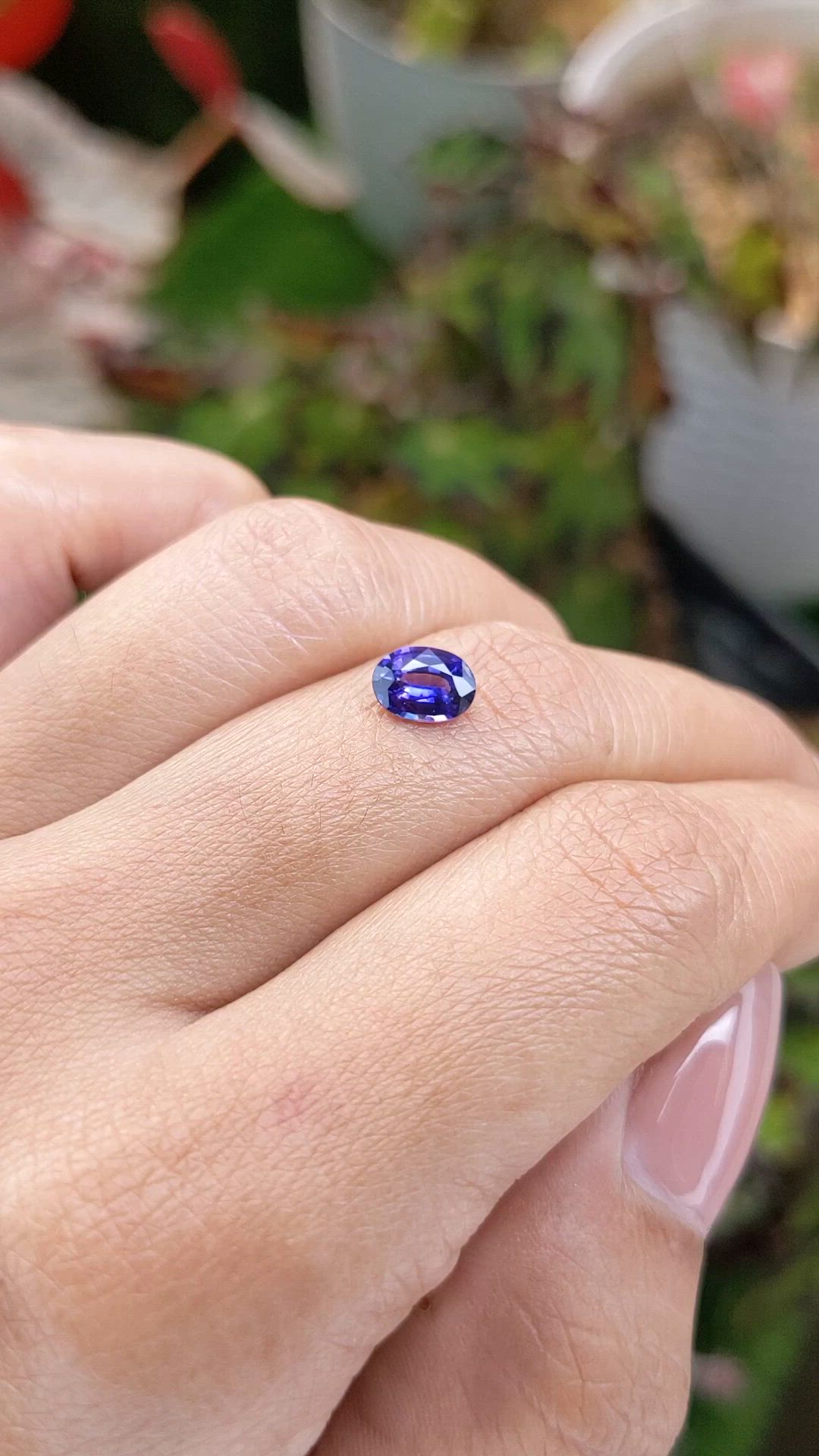 0.94 Ct. Purplish Blue Sapphire from Ceylon (Sri Lanka) Size Video