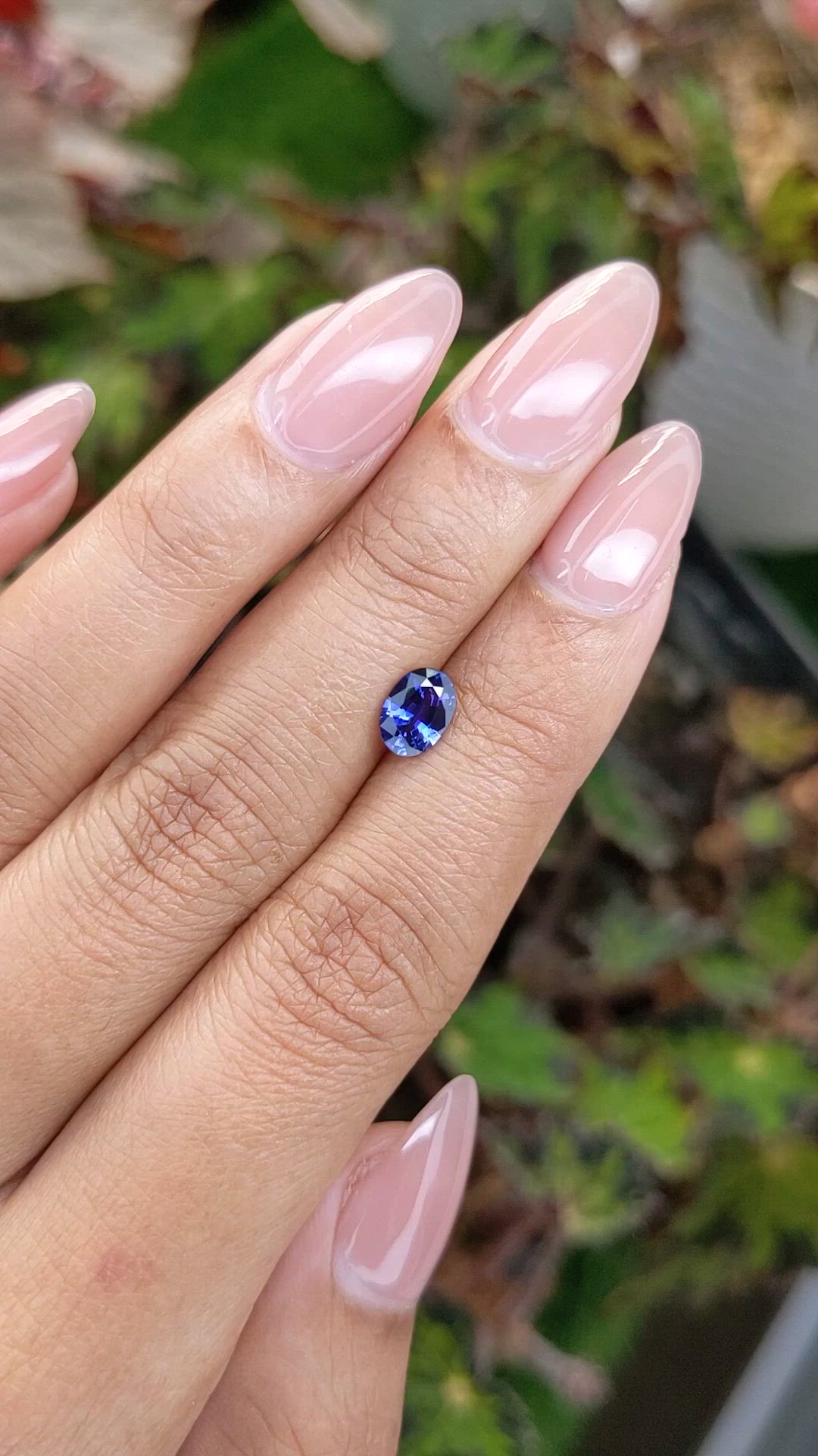 0.89 Ct. Purplish Blue Sapphire from Ceylon (Sri Lanka) Size Video