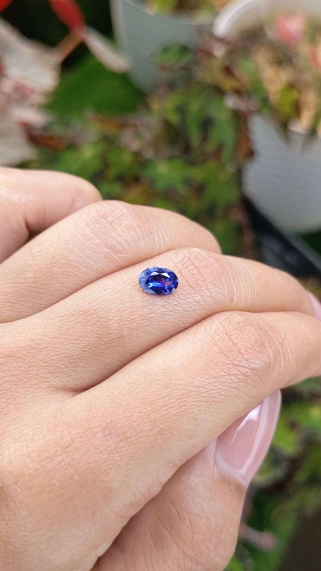 0.89 Ct. Purplish Blue Sapphire from Ceylon (Sri Lanka) Size Video