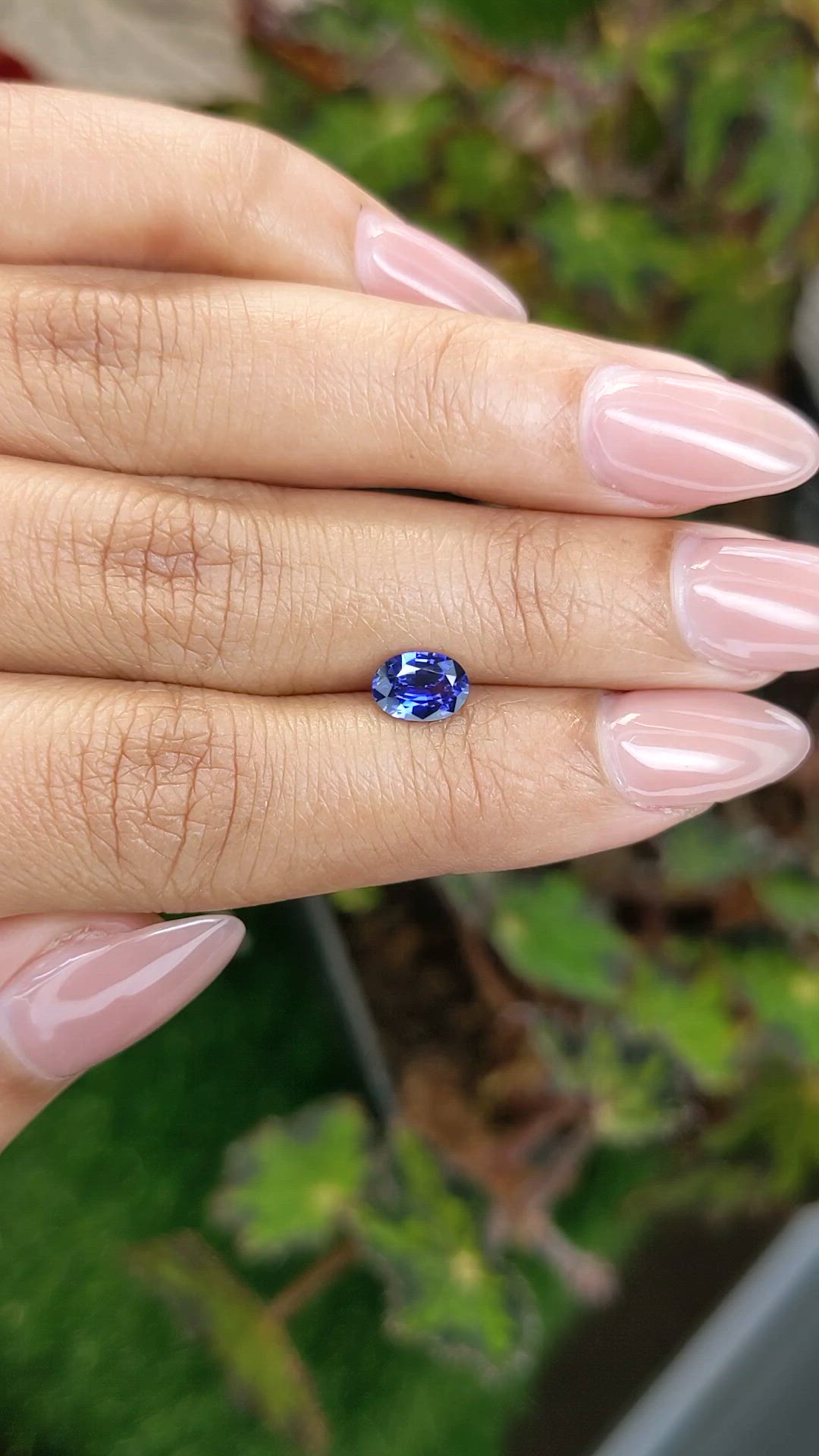 0.89 Ct. Purplish Blue Sapphire from Ceylon (Sri Lanka) Size Video