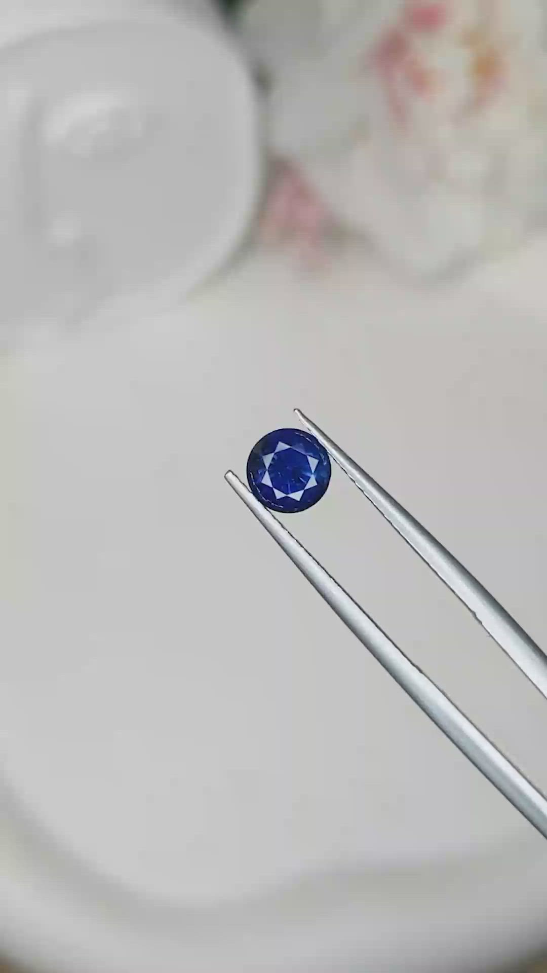 1.35 Ct. Blue Sapphire from Ceylon (Sri Lanka) Size Video