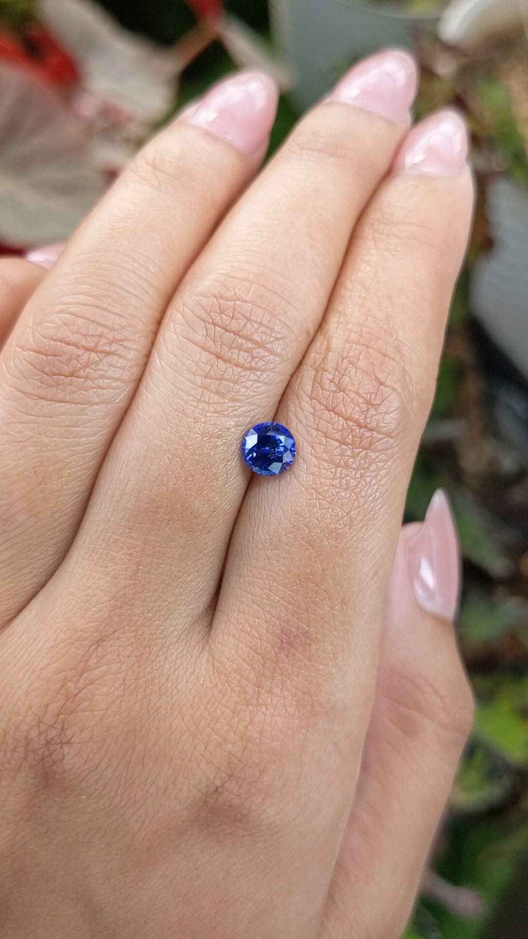 1.17 Ct. Blue Sapphire from Ceylon (Sri Lanka) Size Video