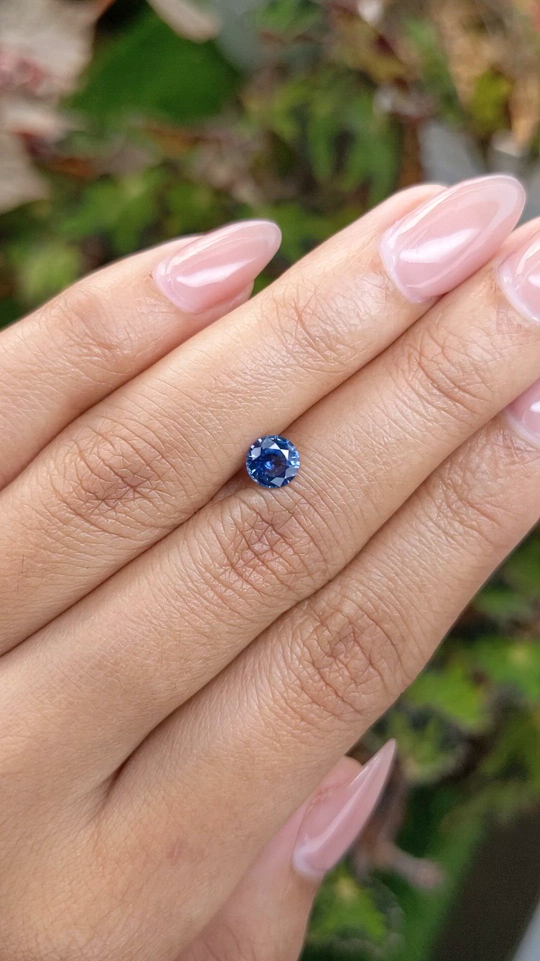 0.71 Ct. Blue Sapphire from Ceylon (Sri Lanka) Size Video