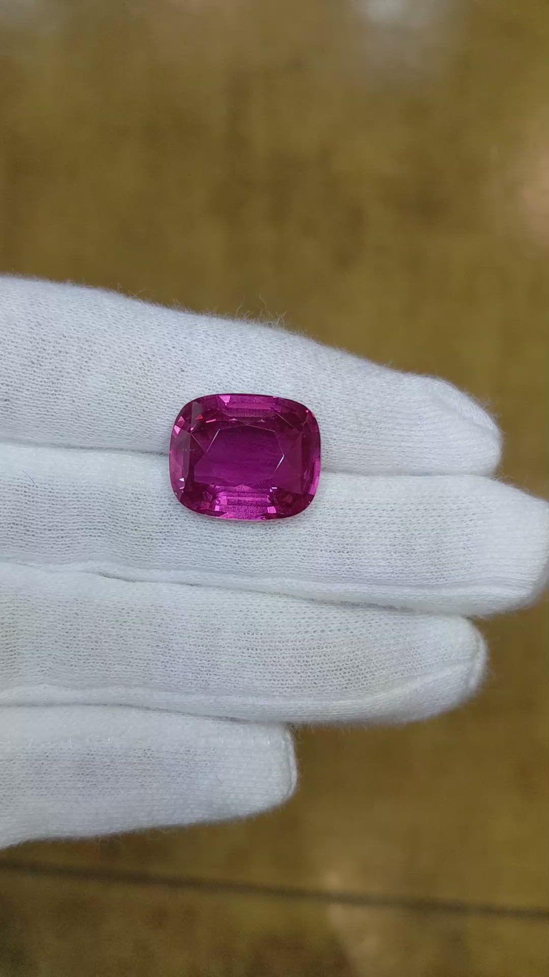 20.03 Ct. Pink Sapphire from Madagascar Size Video