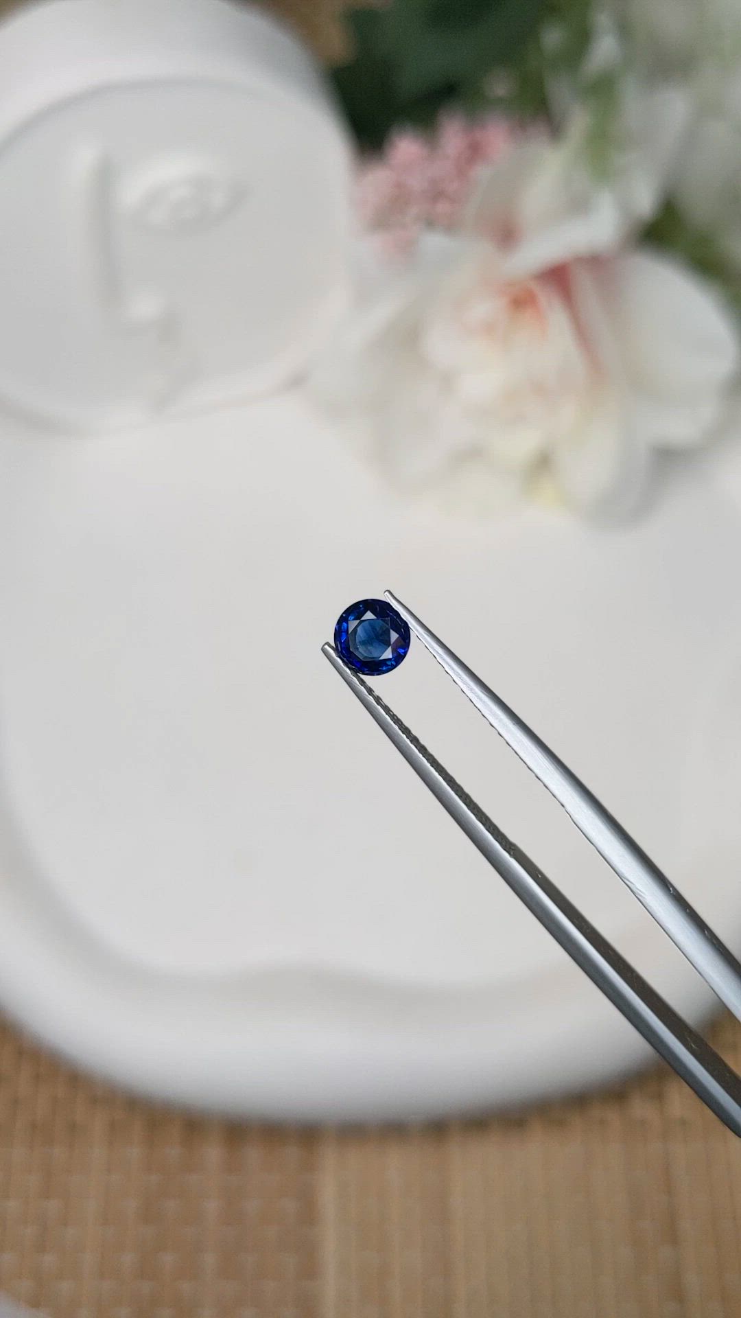 0.64 Ct. Blue Sapphire from Ceylon (Sri Lanka) Size Video