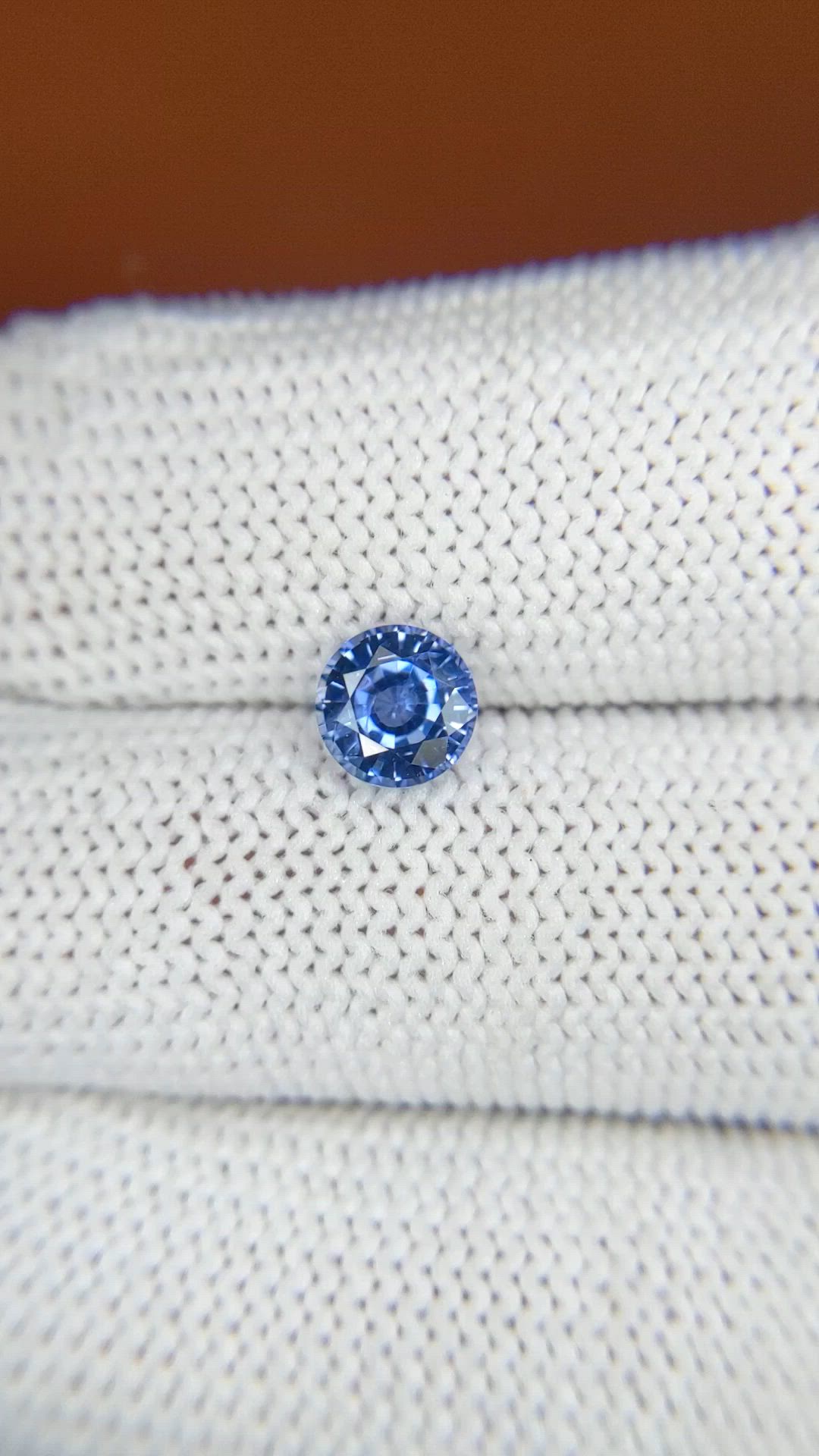 1.06 Ct. Blue Sapphire from Ceylon (Sri Lanka) Size Video