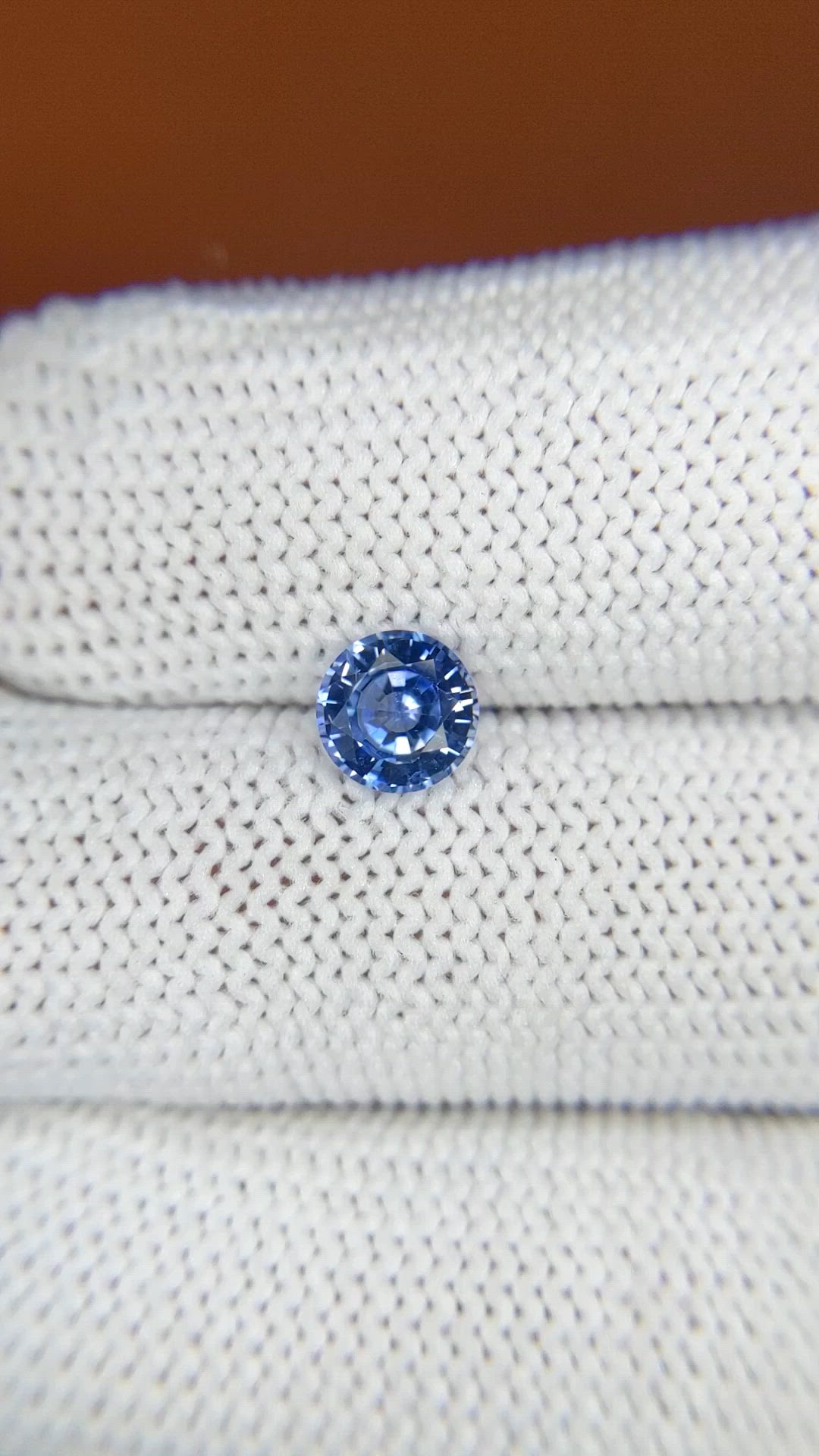 0.95 Ct. Blue Sapphire from Ceylon (Sri Lanka) Size Video
