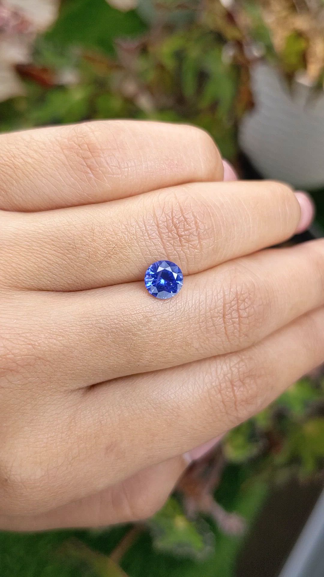 1.32 Ct. Blue Sapphire from Ceylon (Sri Lanka) Size Video