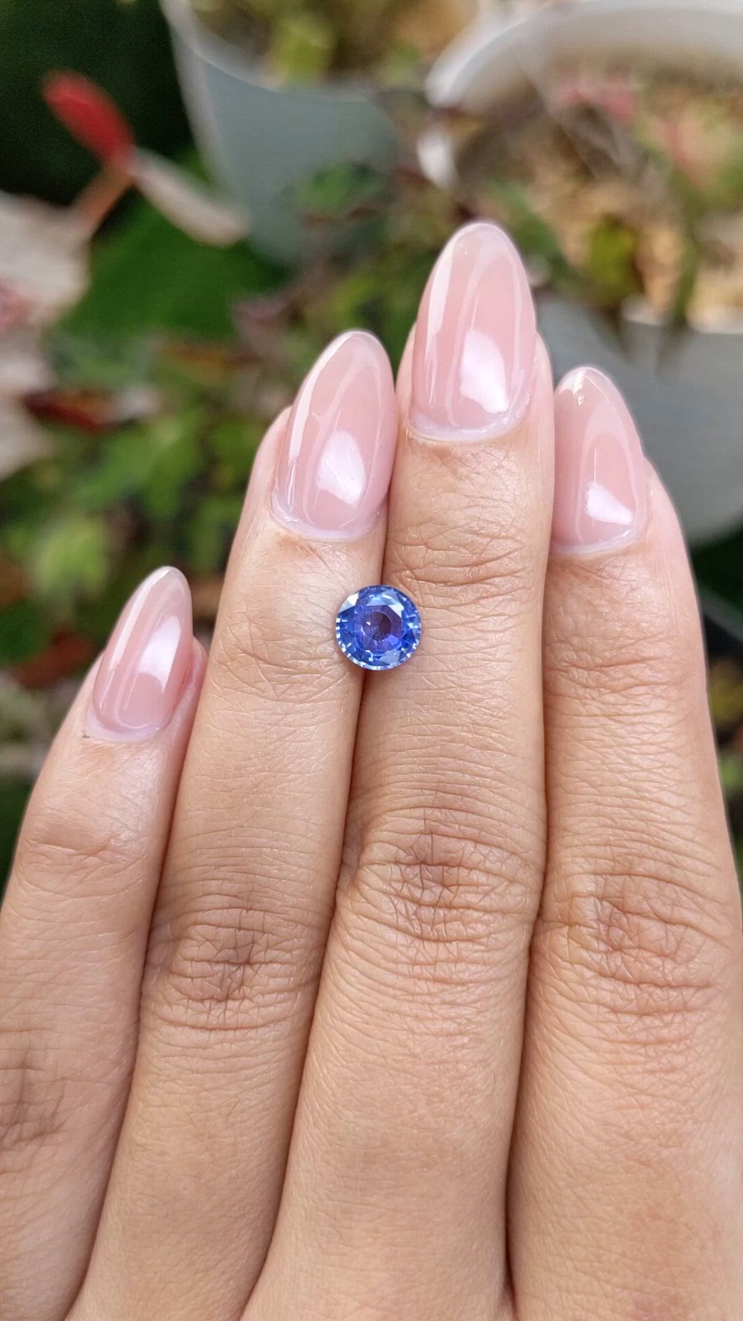 1.25 Ct. Blue Sapphire from Ceylon (Sri Lanka) Size Video