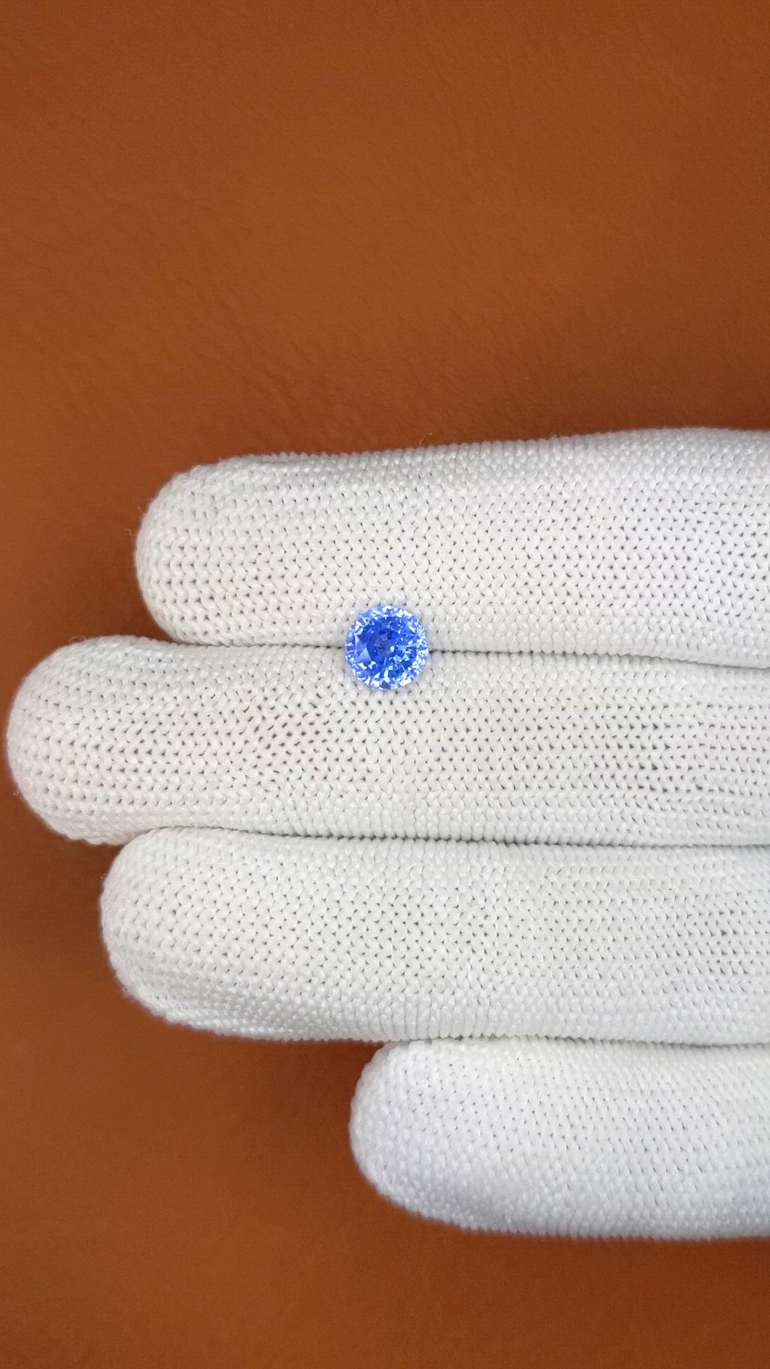 1.65 Ct. Blue Sapphire from Ceylon (Sri Lanka) Size Video