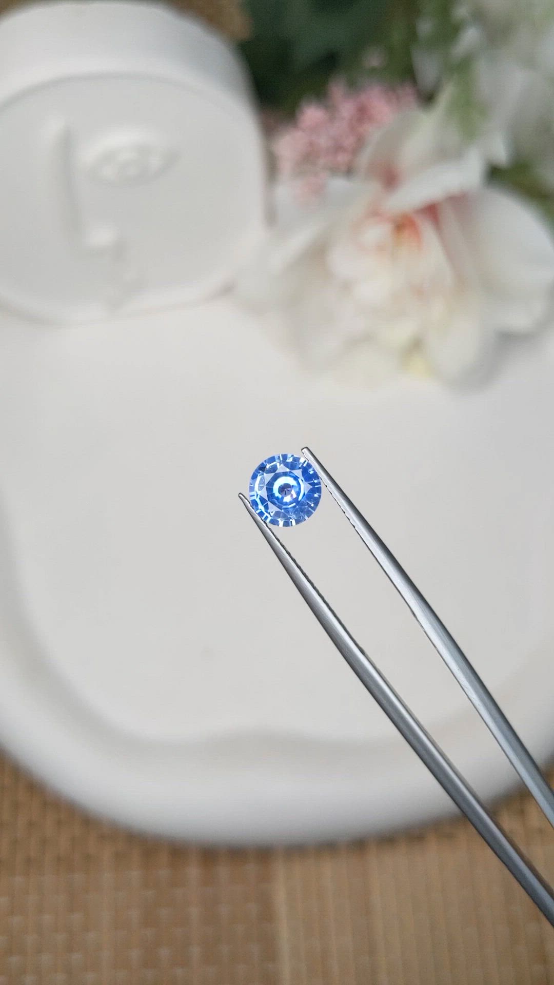 1.31 Ct. Blue Sapphire from Ceylon (Sri Lanka) Size Video