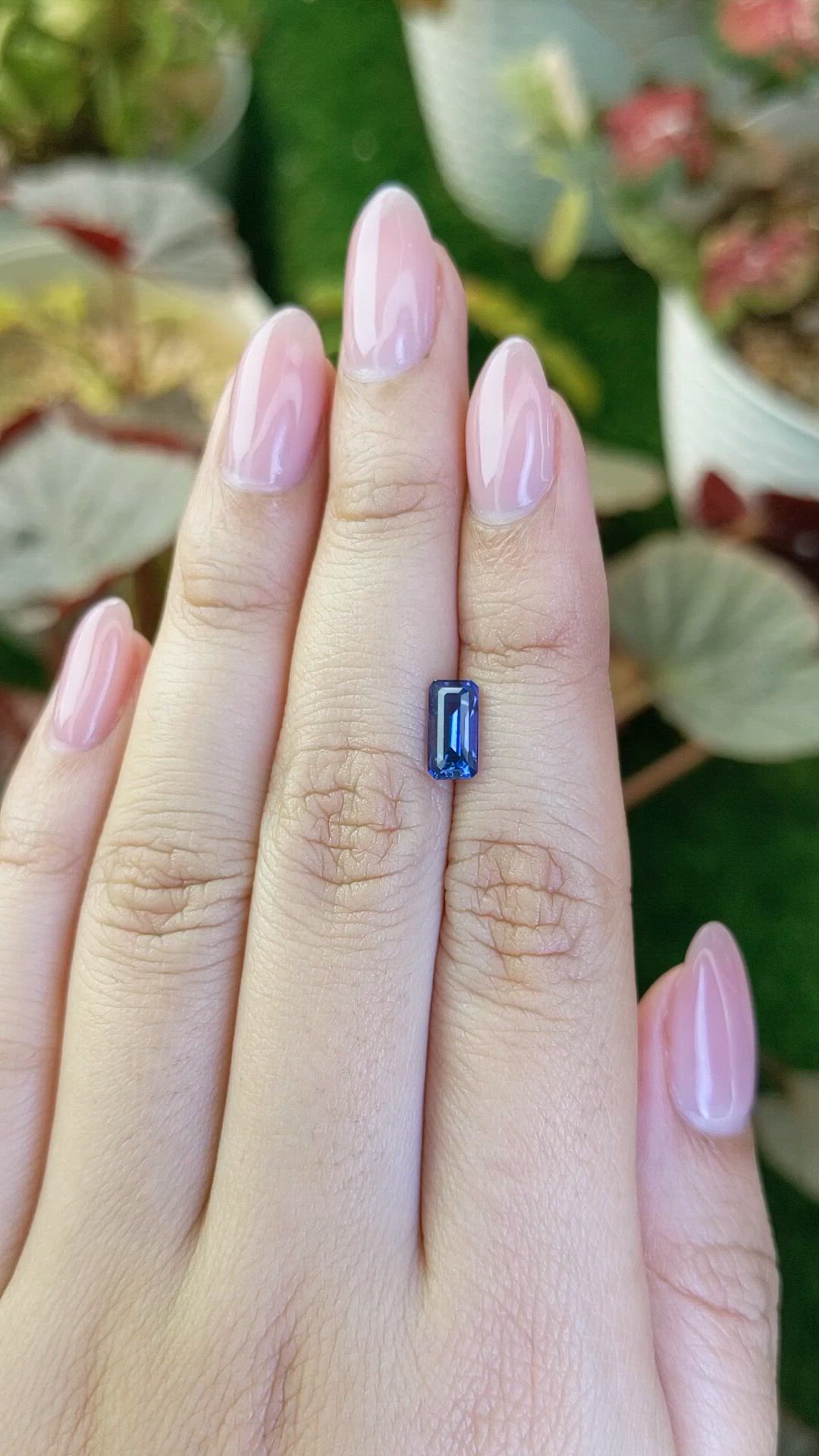 1.51 Ct. Violet Sapphire from Ceylon (Sri Lanka) Size Video