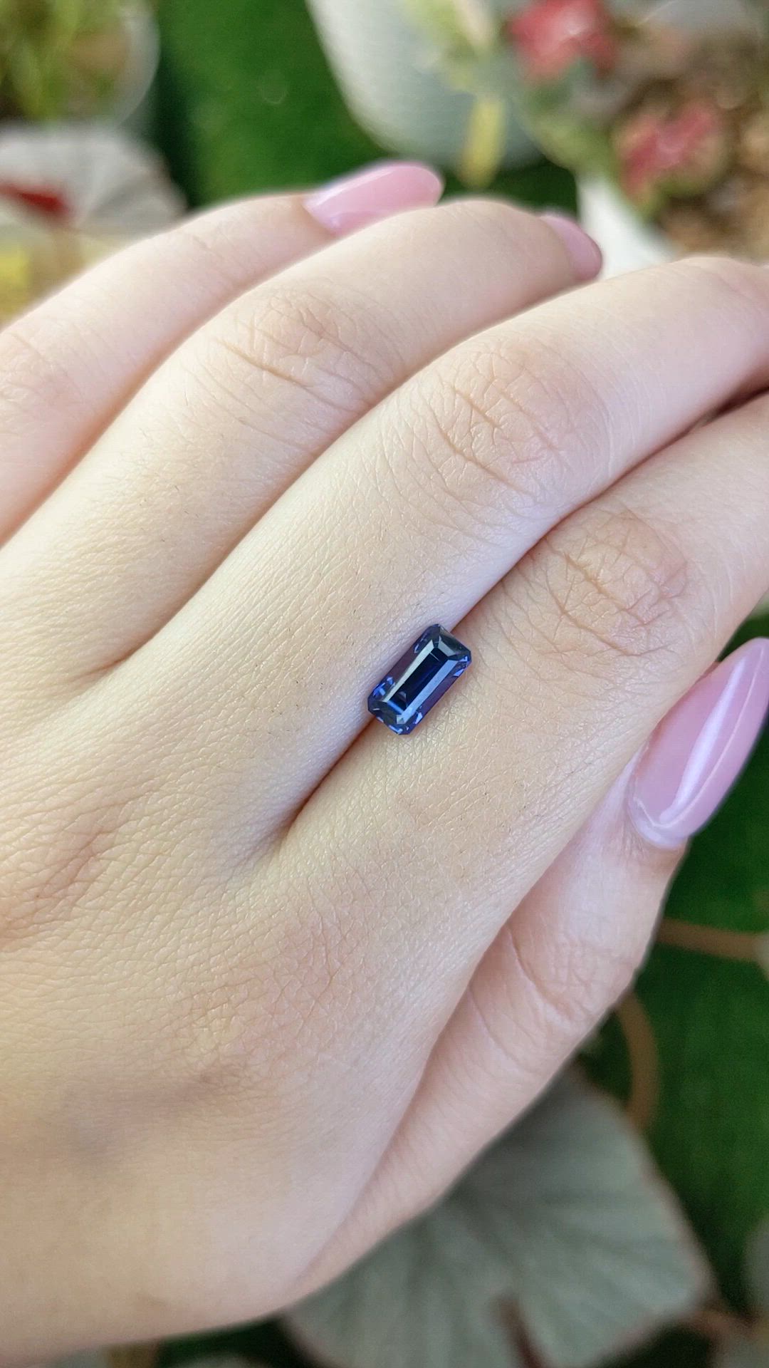 1.51 Ct. Violet Sapphire from Ceylon (Sri Lanka) Size Video