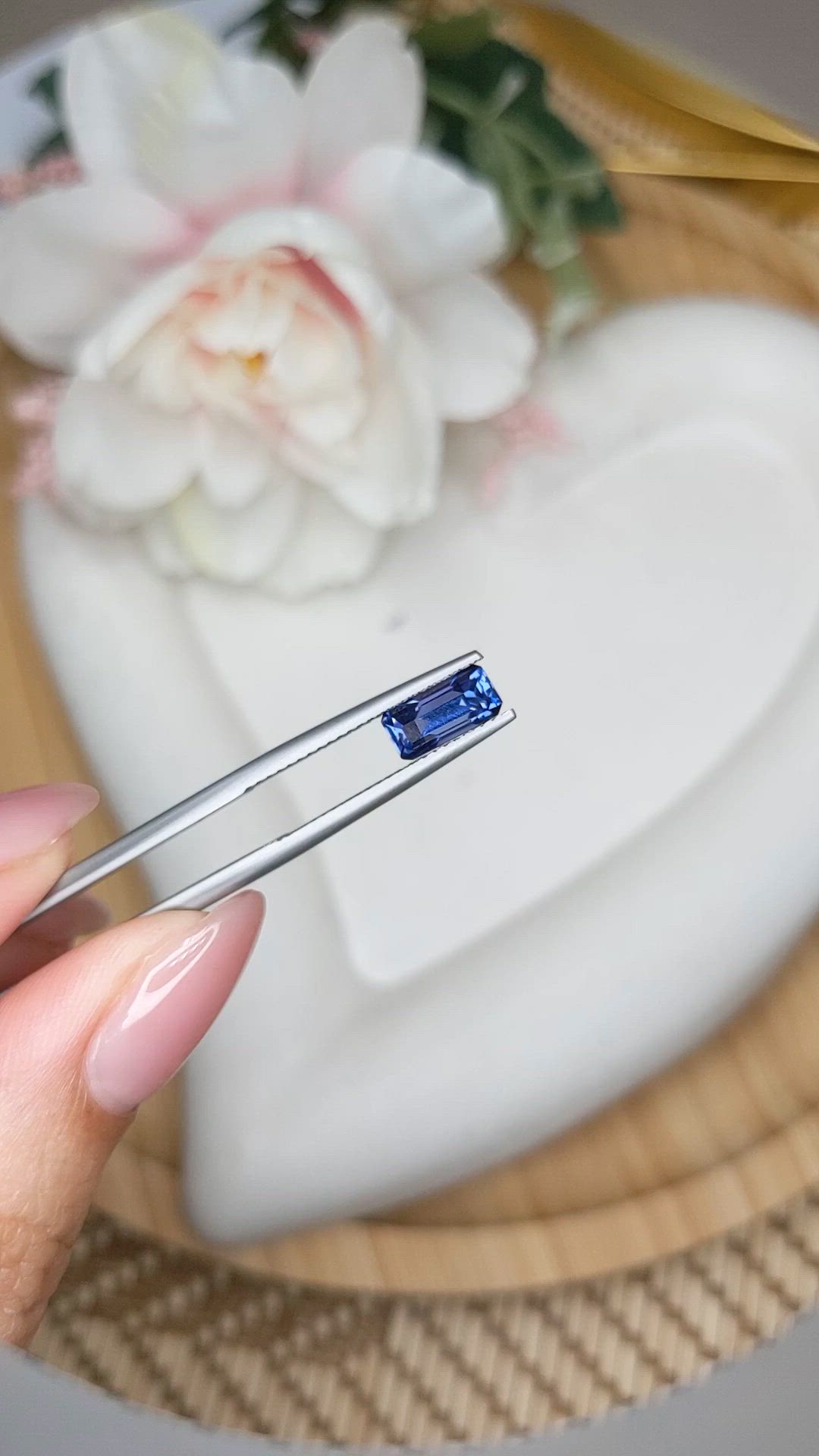 1.51 Ct. Violet Sapphire from Ceylon (Sri Lanka) Size Video