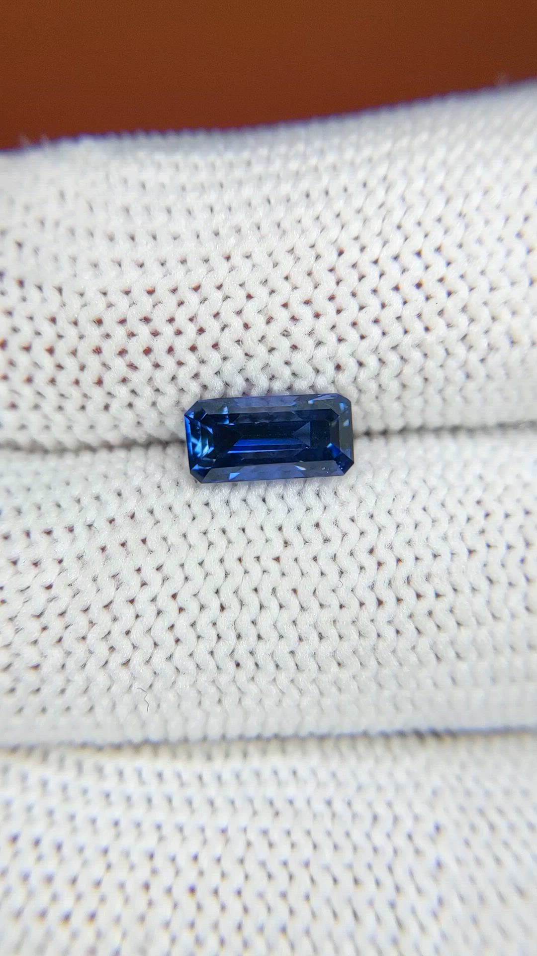 1.51 Ct. Violet Sapphire from Ceylon (Sri Lanka) Size Video