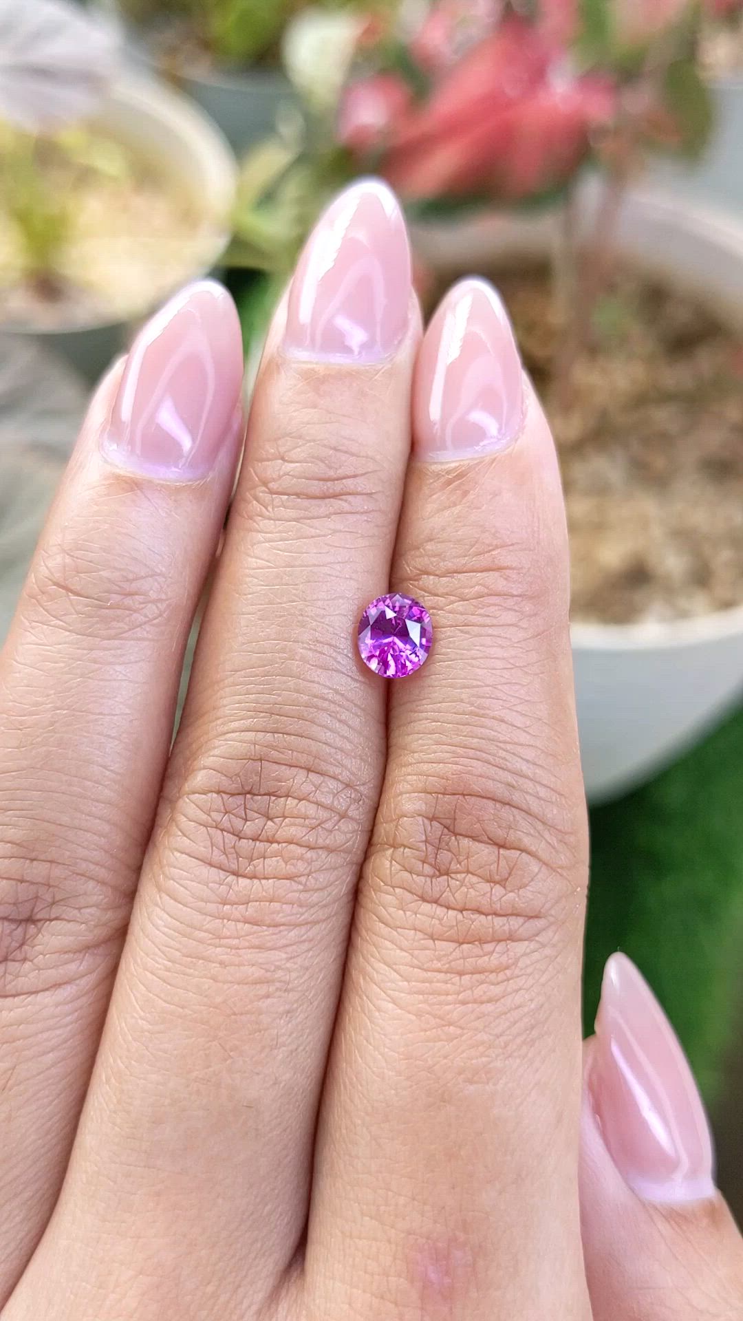 1.06 Ct. Pinkish Purple Sapphire from Ceylon (Sri Lanka) Size Video