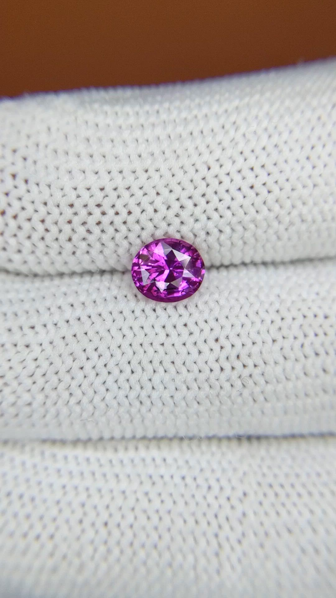 1.06 Ct. Pinkish Purple Sapphire from Ceylon (Sri Lanka) Size Video