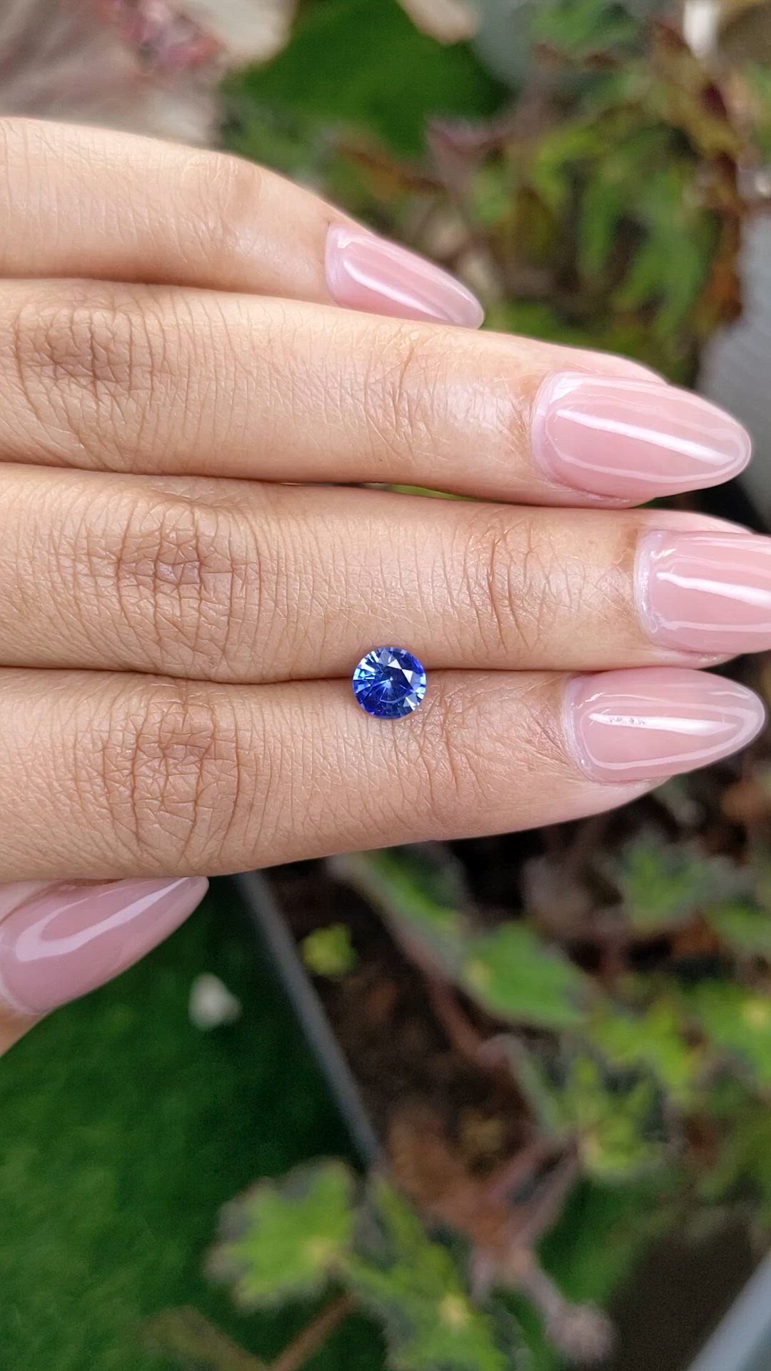 0.83 Ct. Blue Sapphire from Ceylon (Sri Lanka) Size Video